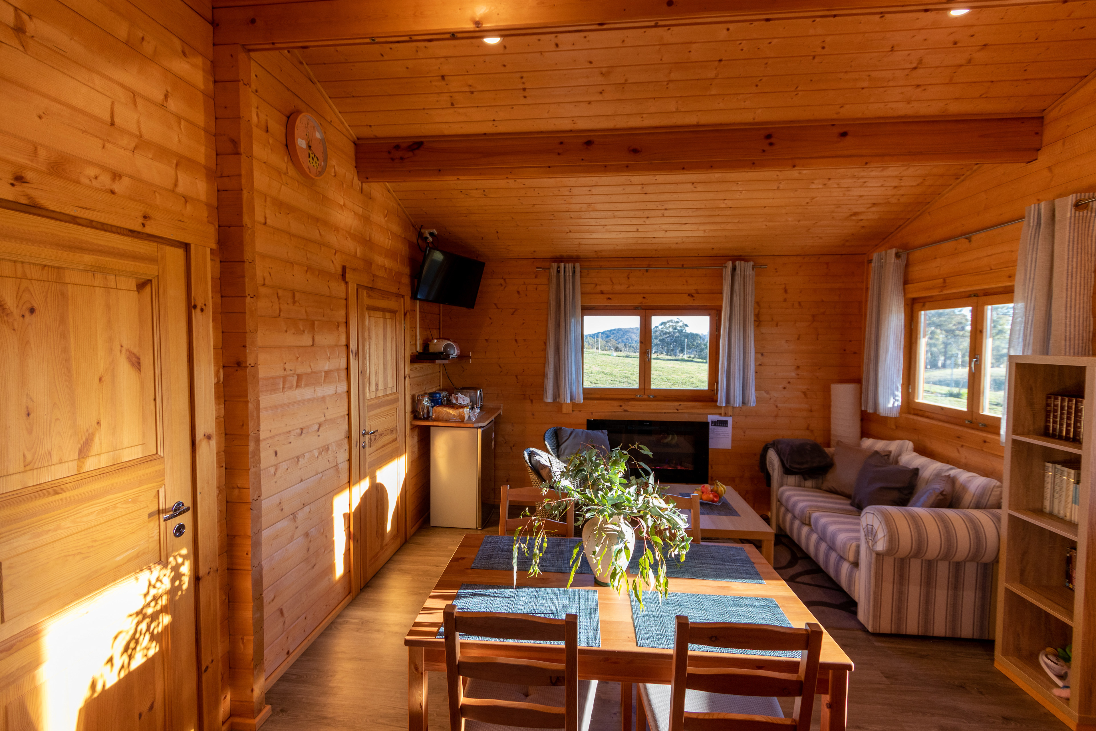 705 Beaconsfield Cottage