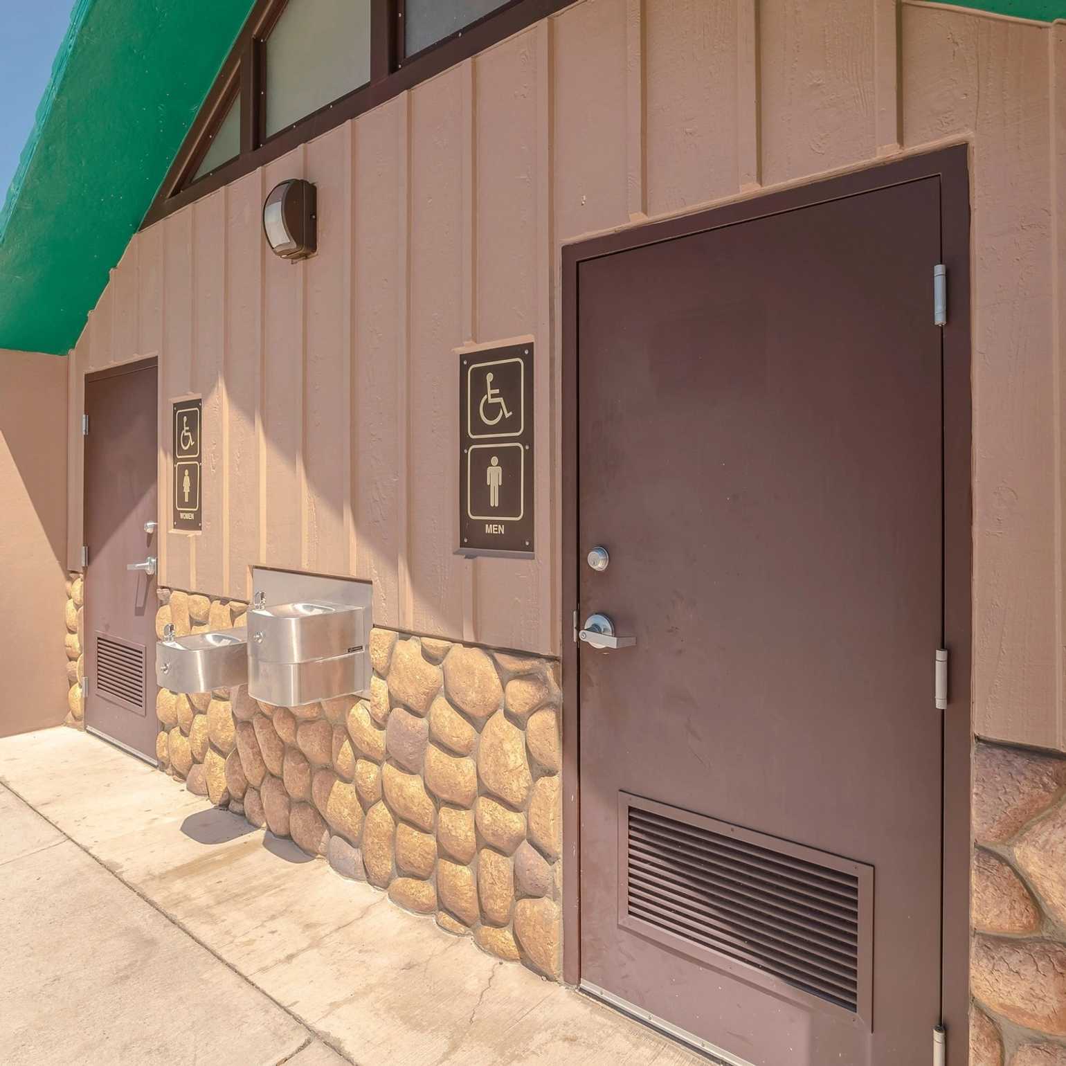 Wawaloam Campground, West Kingston, Rhode Island