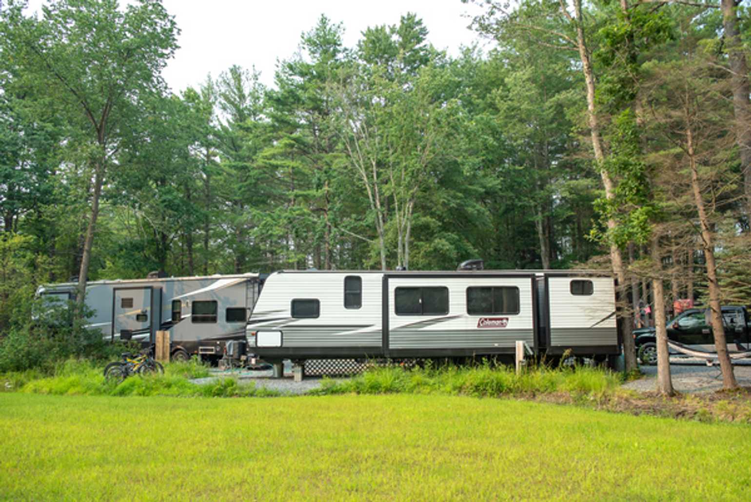 20/30/50 amp Full Hook-Up RV Site