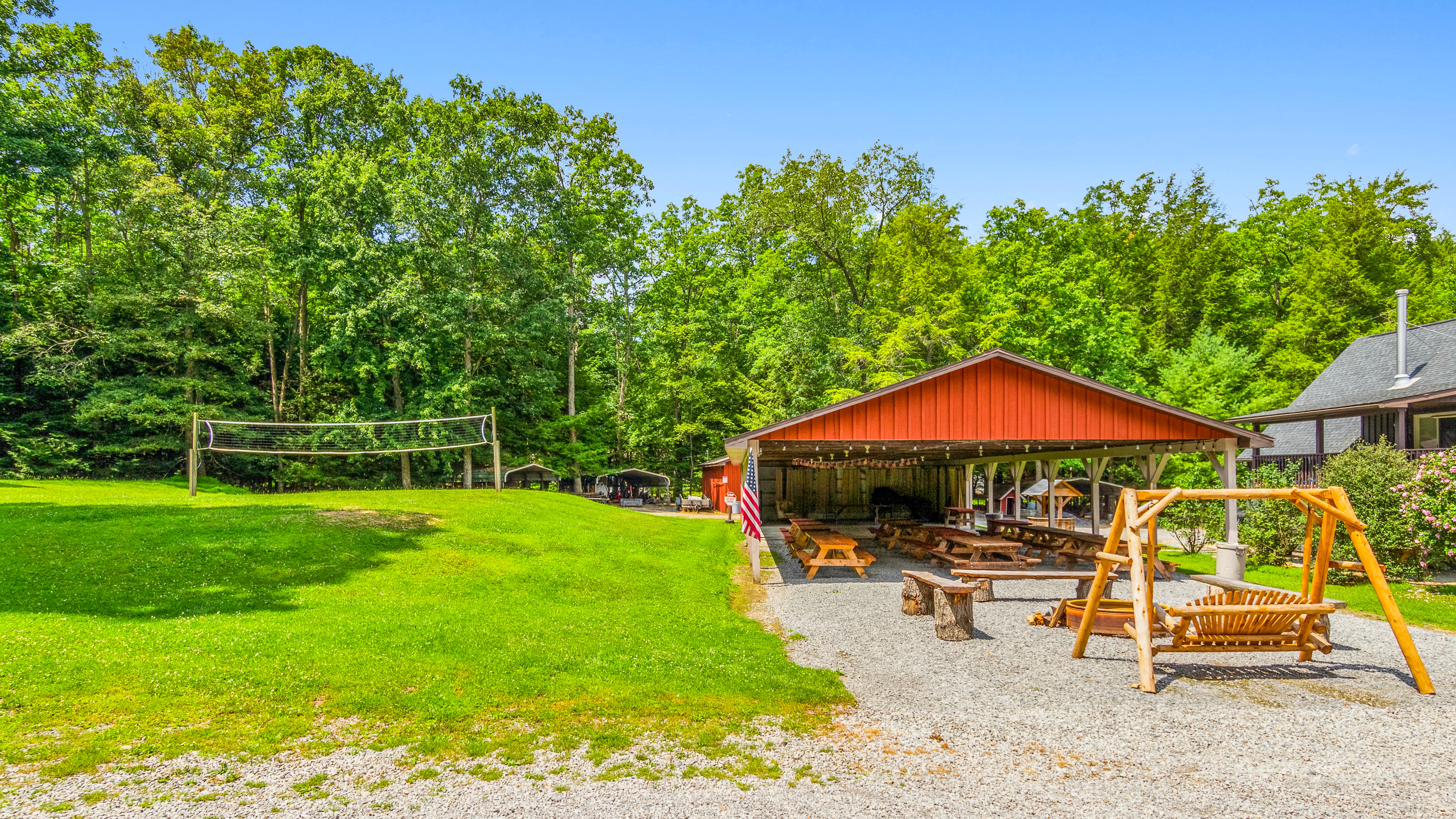 White's Haven Campground & Cabins