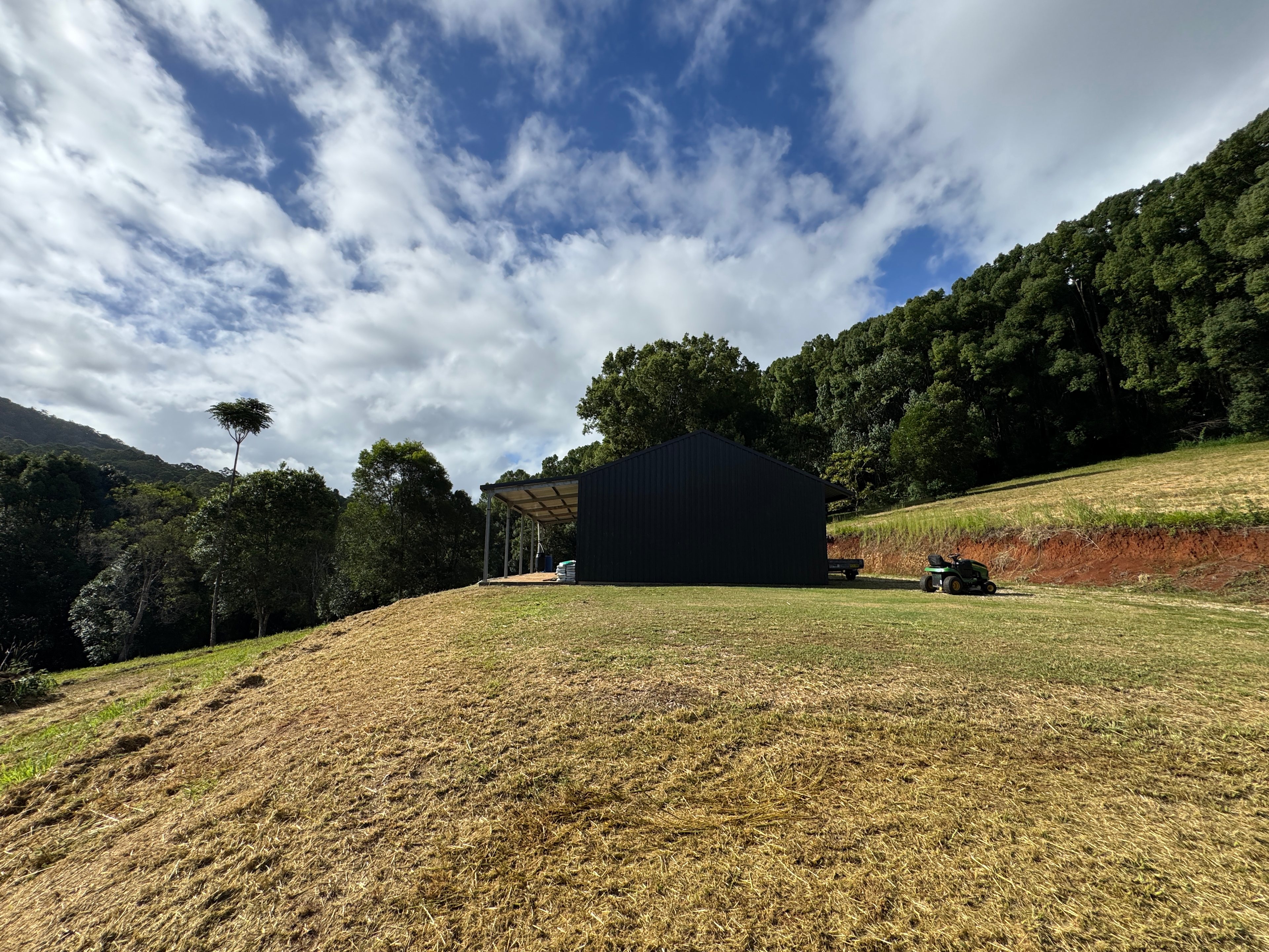 Hinterland Creek Retreat