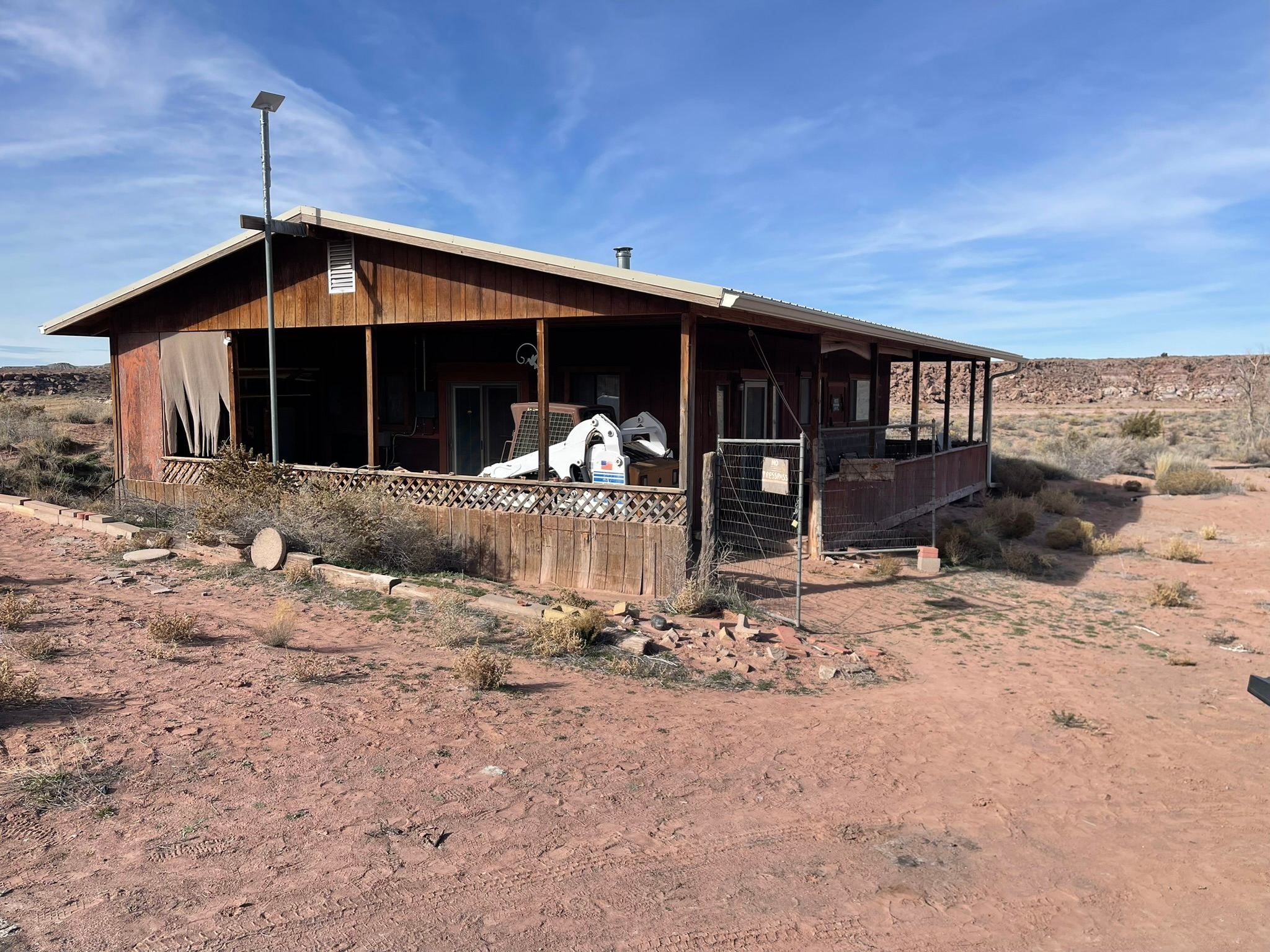 Painted Desert Outlaw Cabin