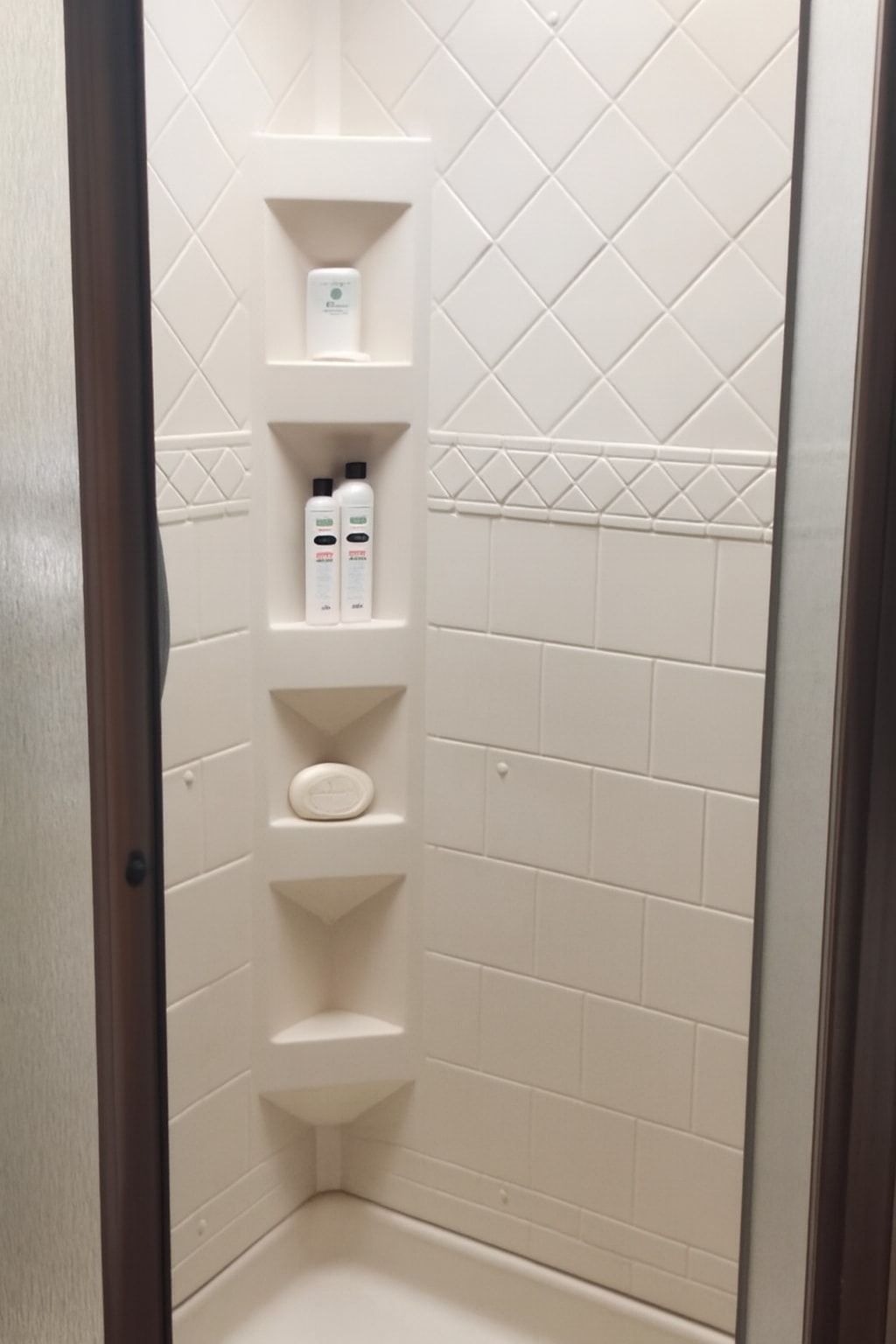 Whatshan Valley Hideaway