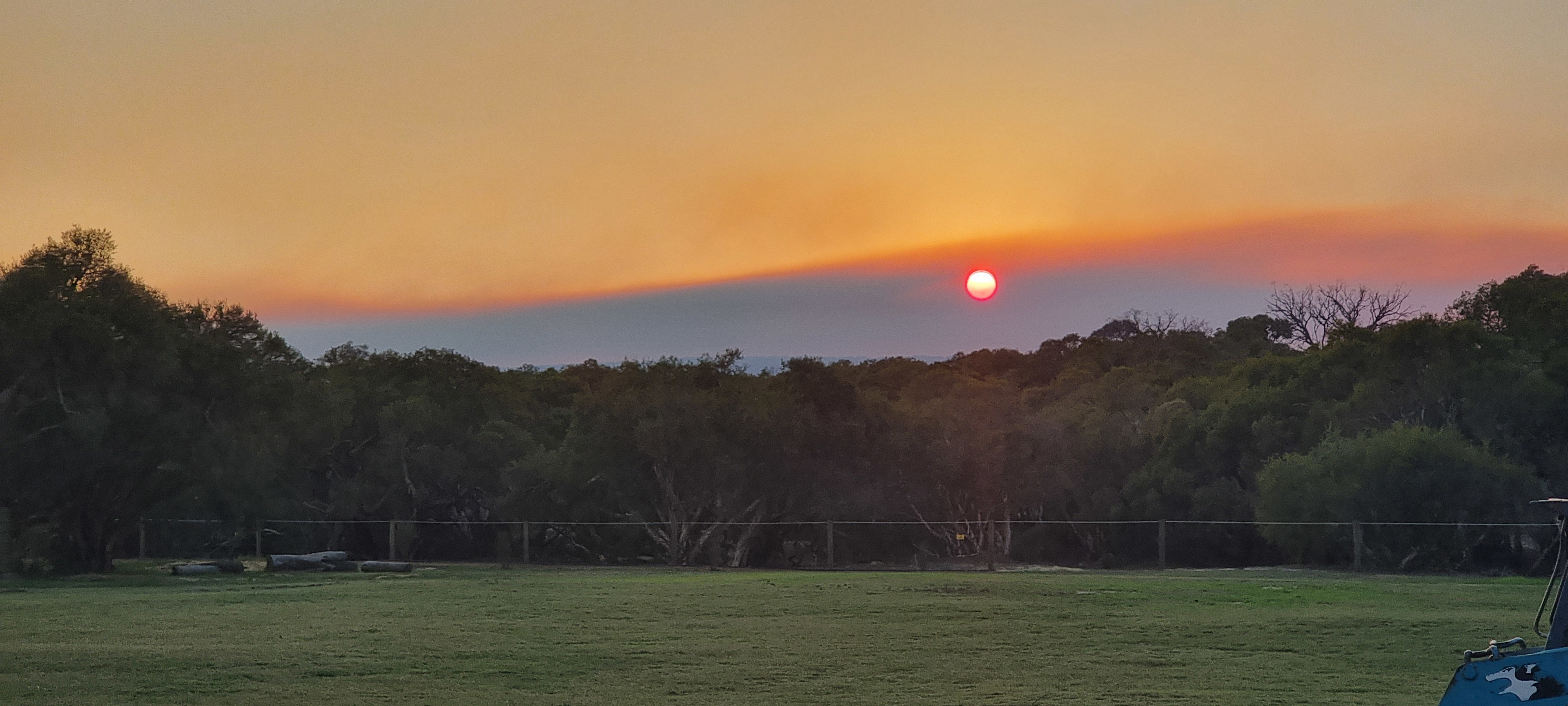 MR & MRS SLUDGE FARM STAY