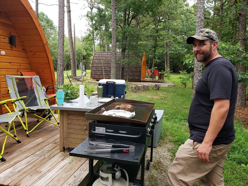 Iris Hill Glamping - Eureka Springs