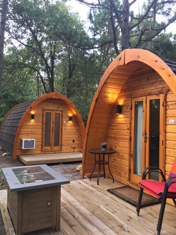 Iris Hill Glamping - Eureka Springs