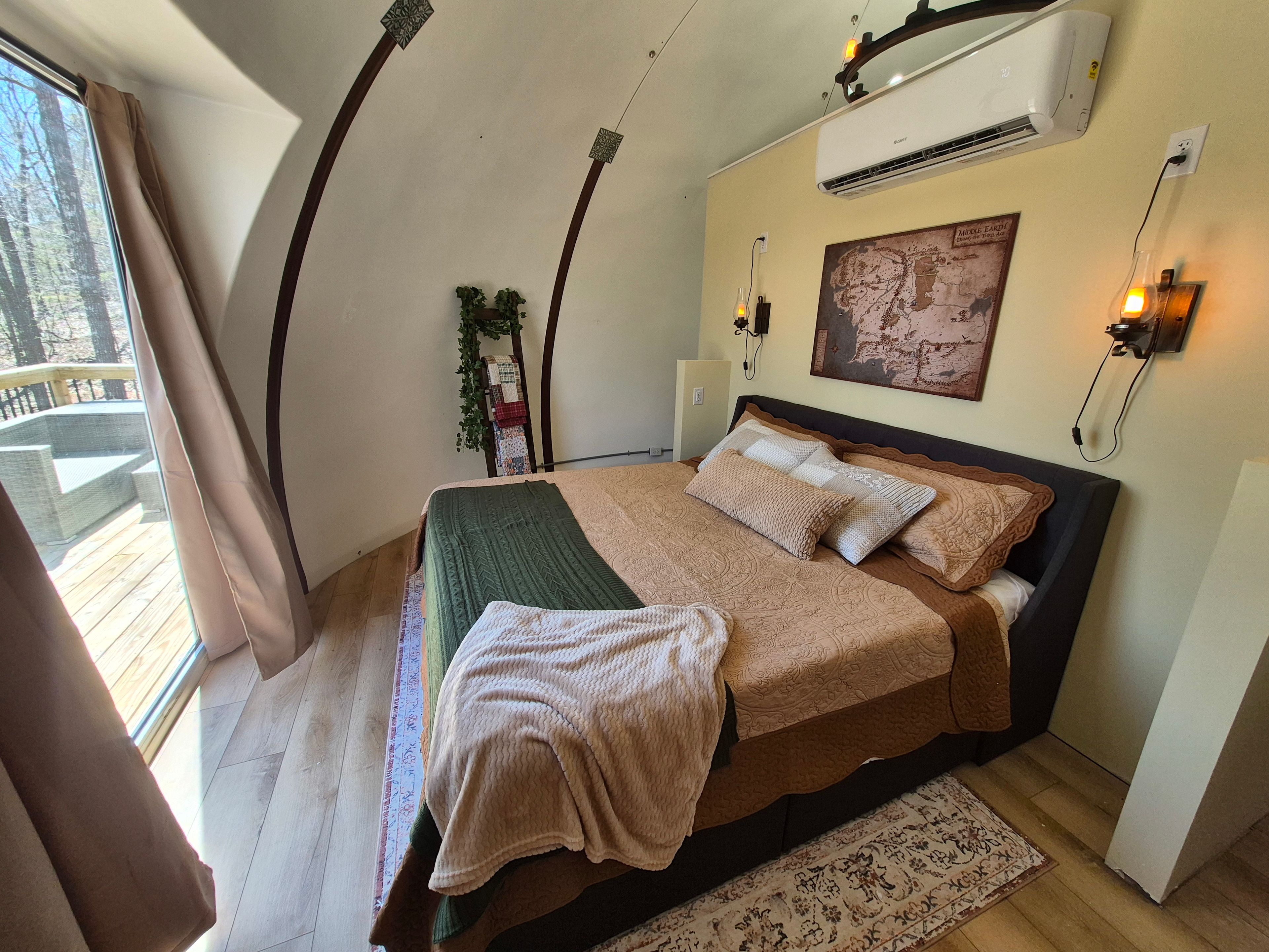 Bag End Retreat with view to the deck and outdoor seating