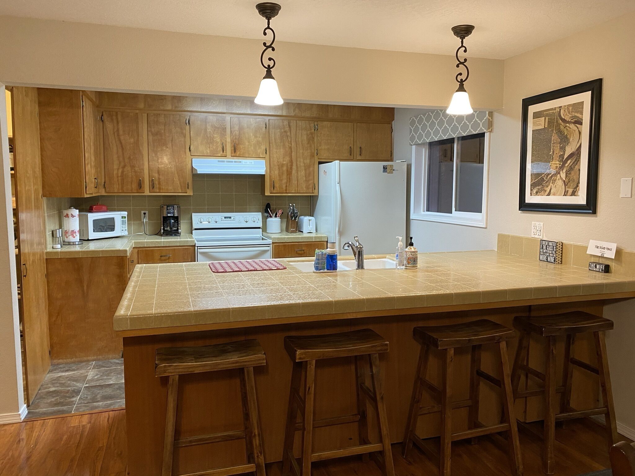 Peaceful Rogue River House