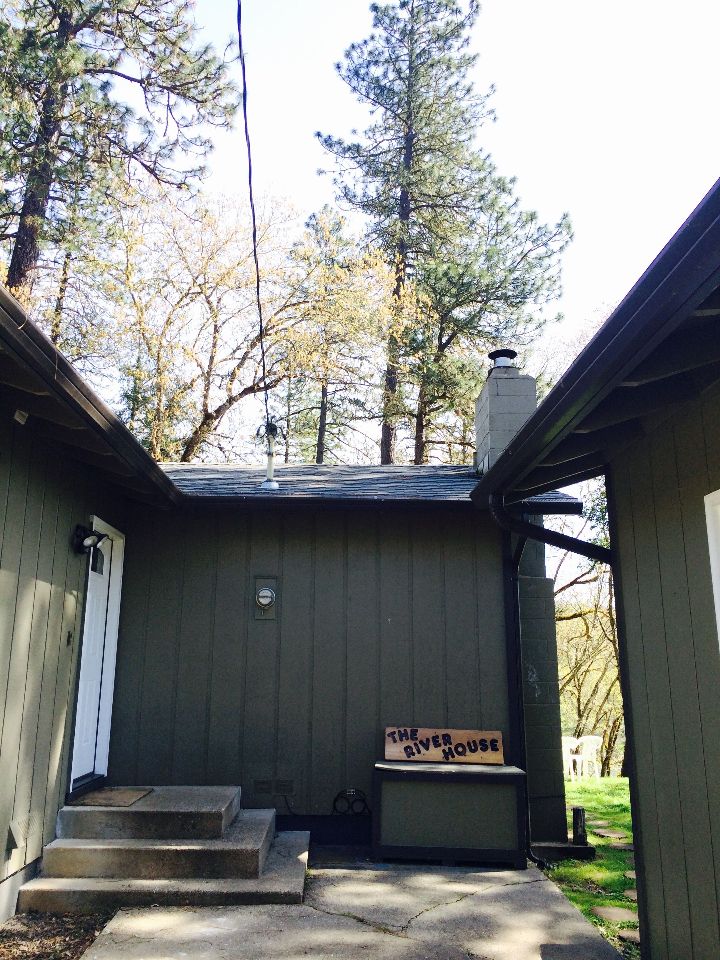 Peaceful Rogue River House