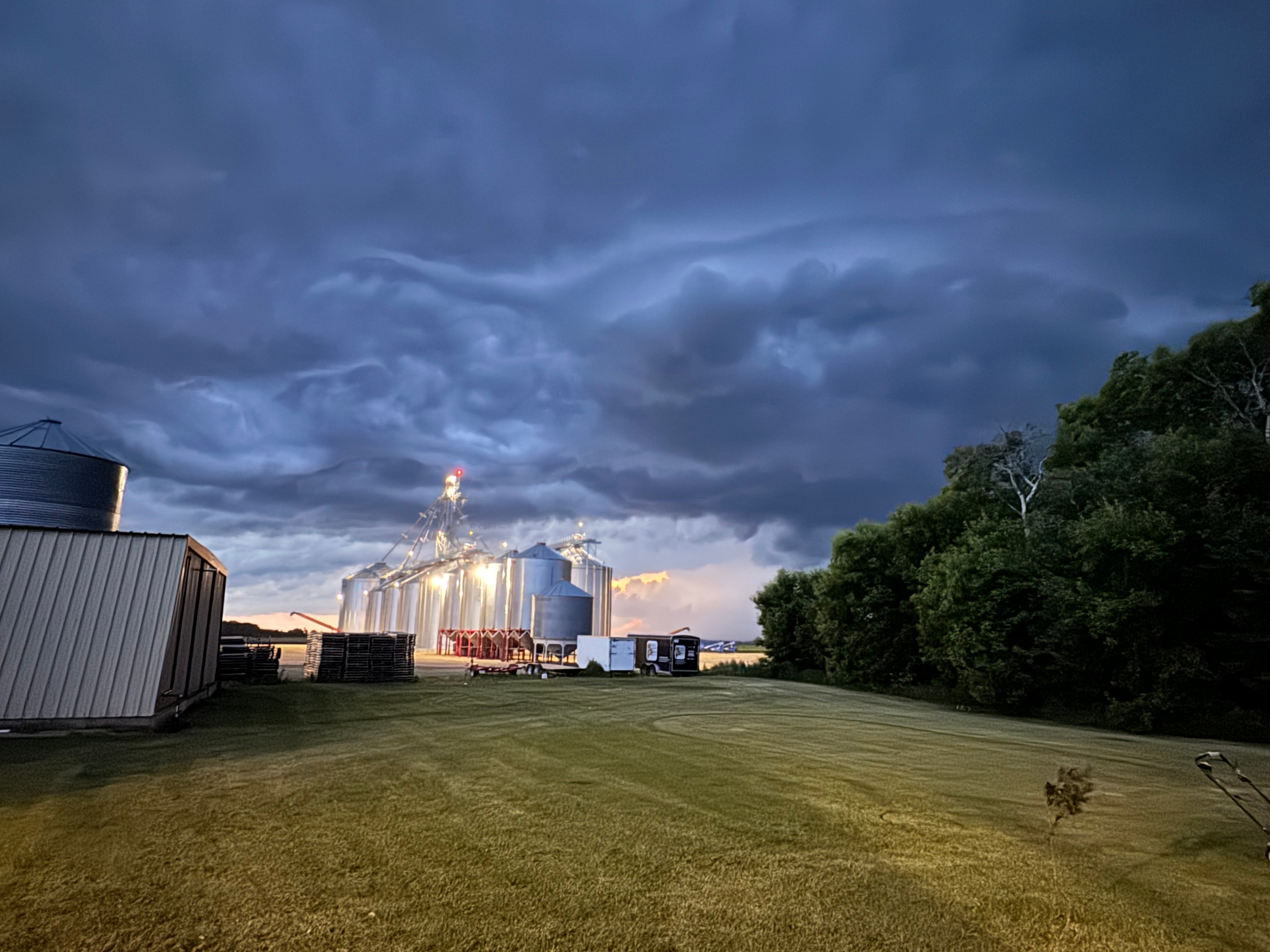 Tween Lakes Outdoors