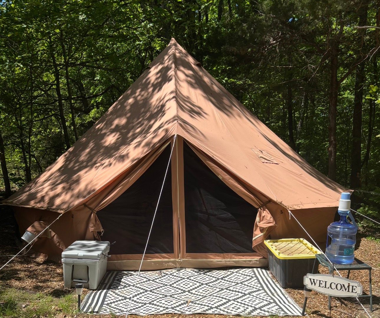 Majestic Oaks Unique Getaway in the Ozarks