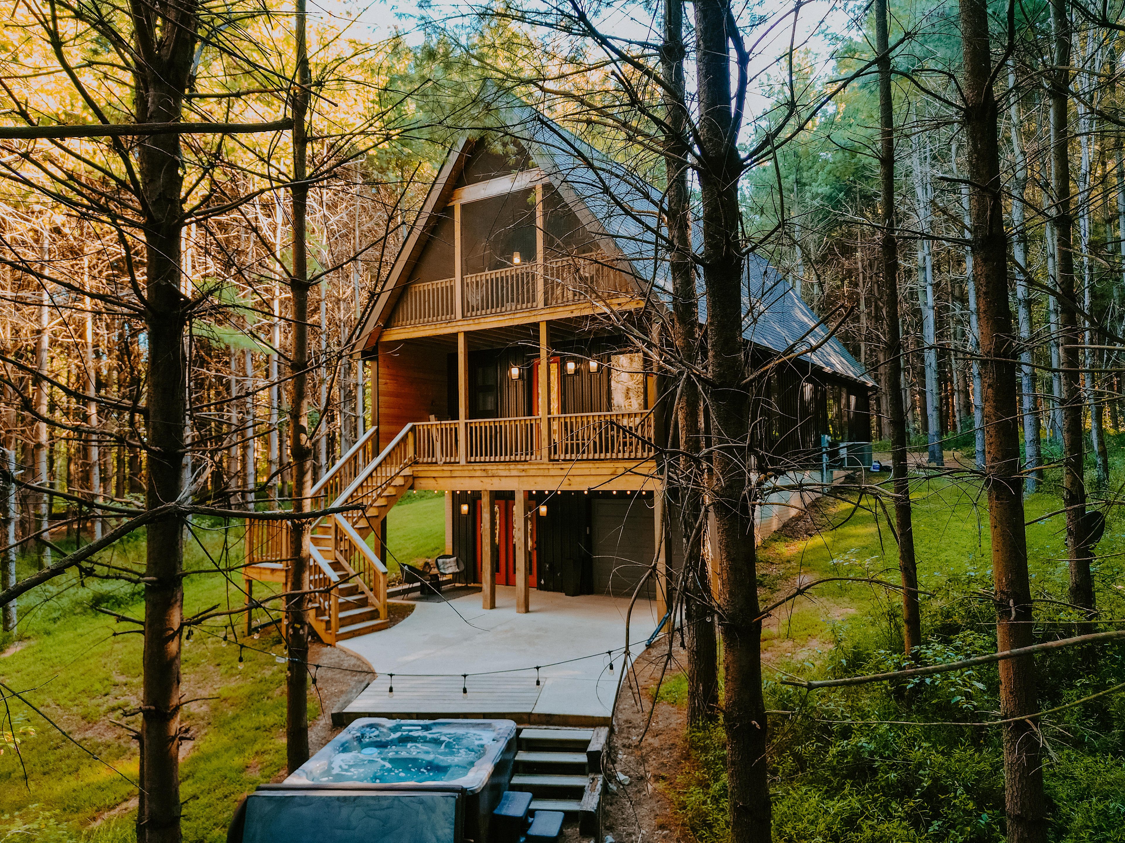 Conversation Pit : Secluded Cabin