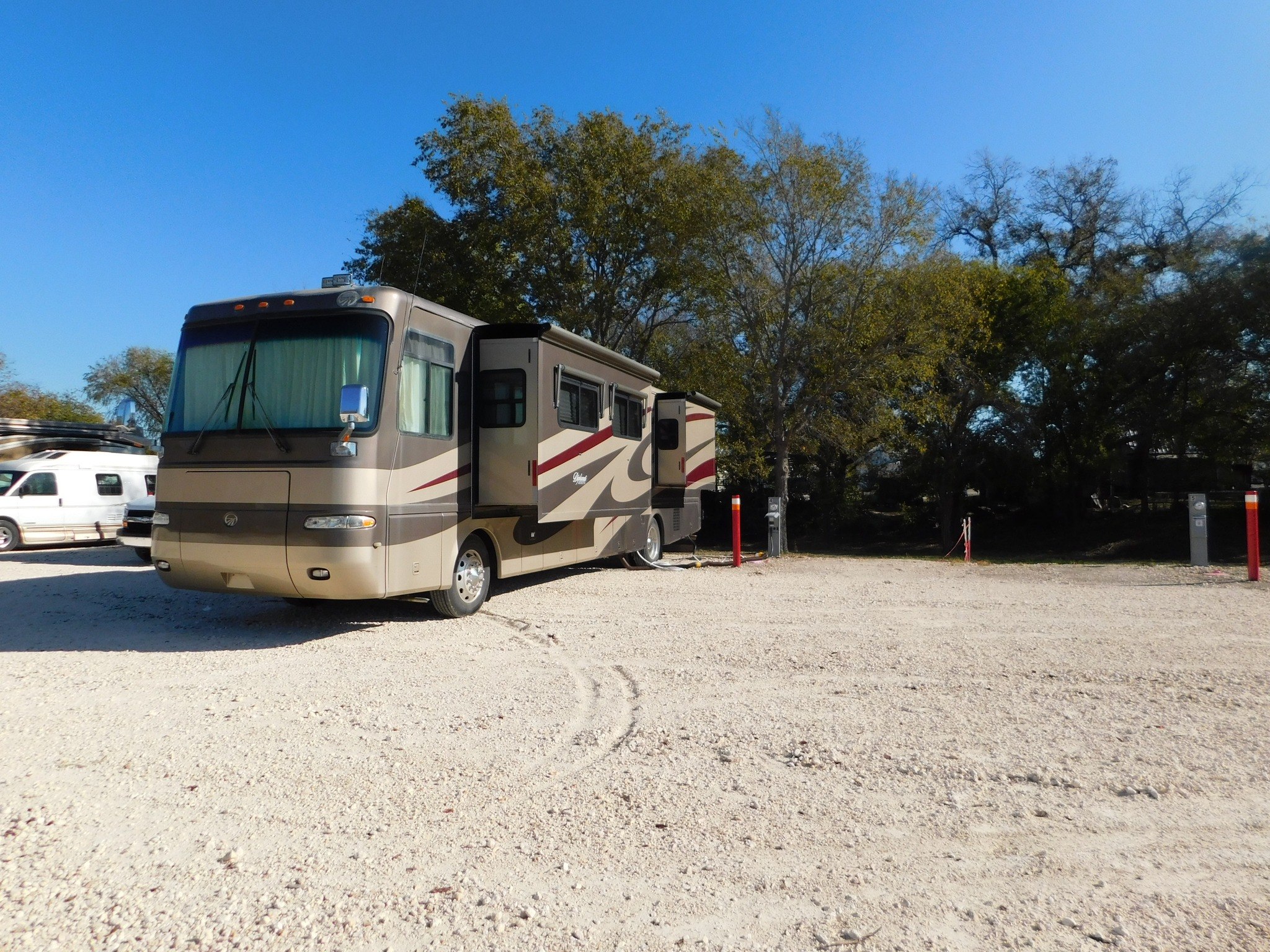 Rattlesnake Overnight RV Parking