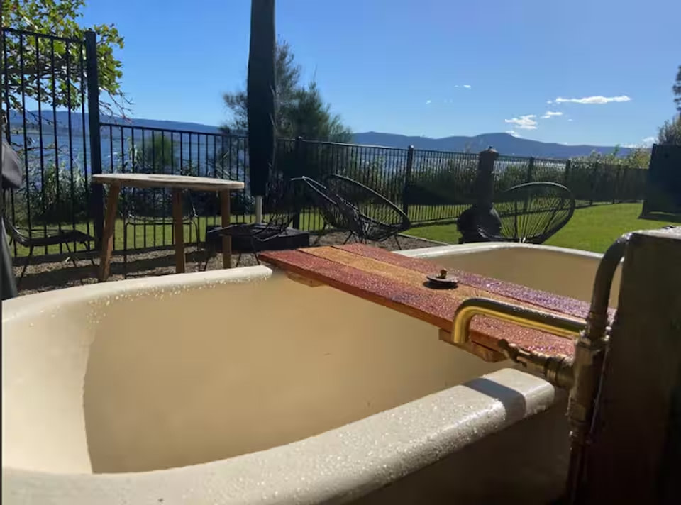 Cudgeree Bay Lakehouses