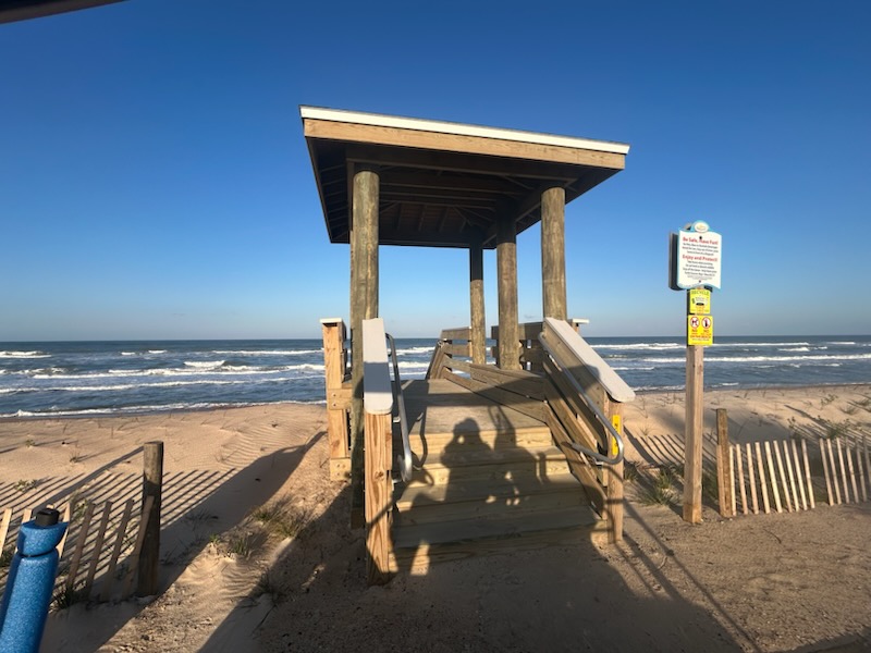 Beachside Ormond - Shower/BBQ