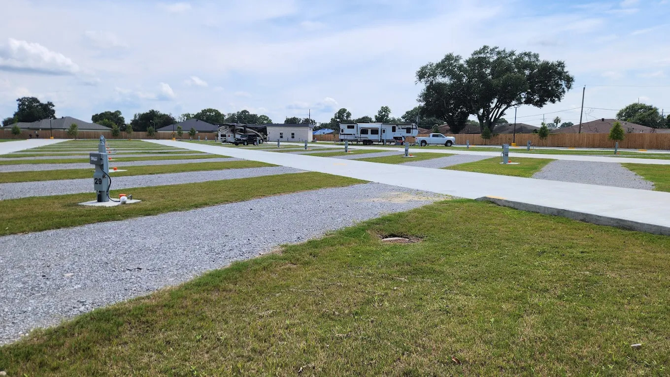 Three Whales RV Park