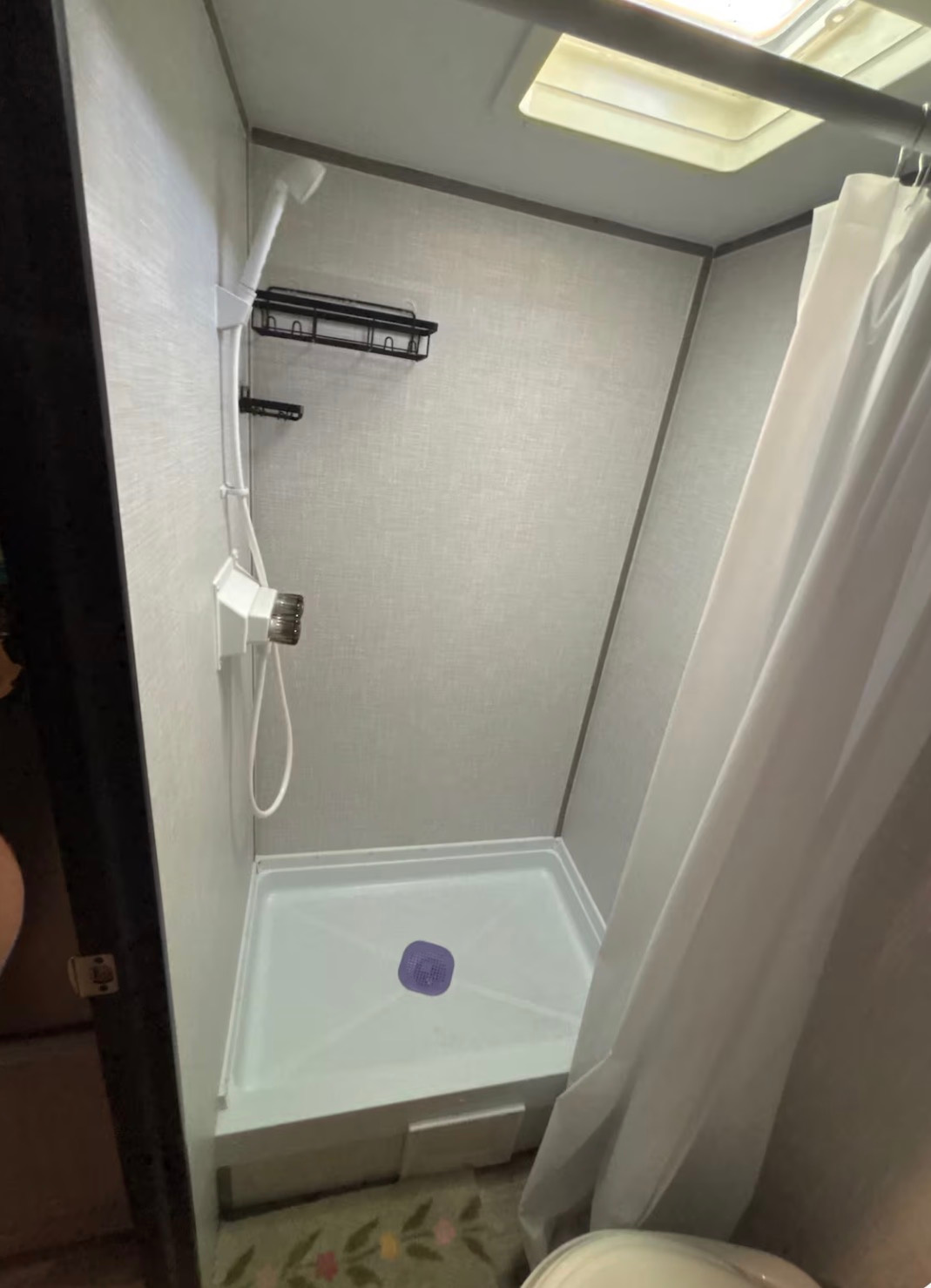 Quiet Getaway RV Stay