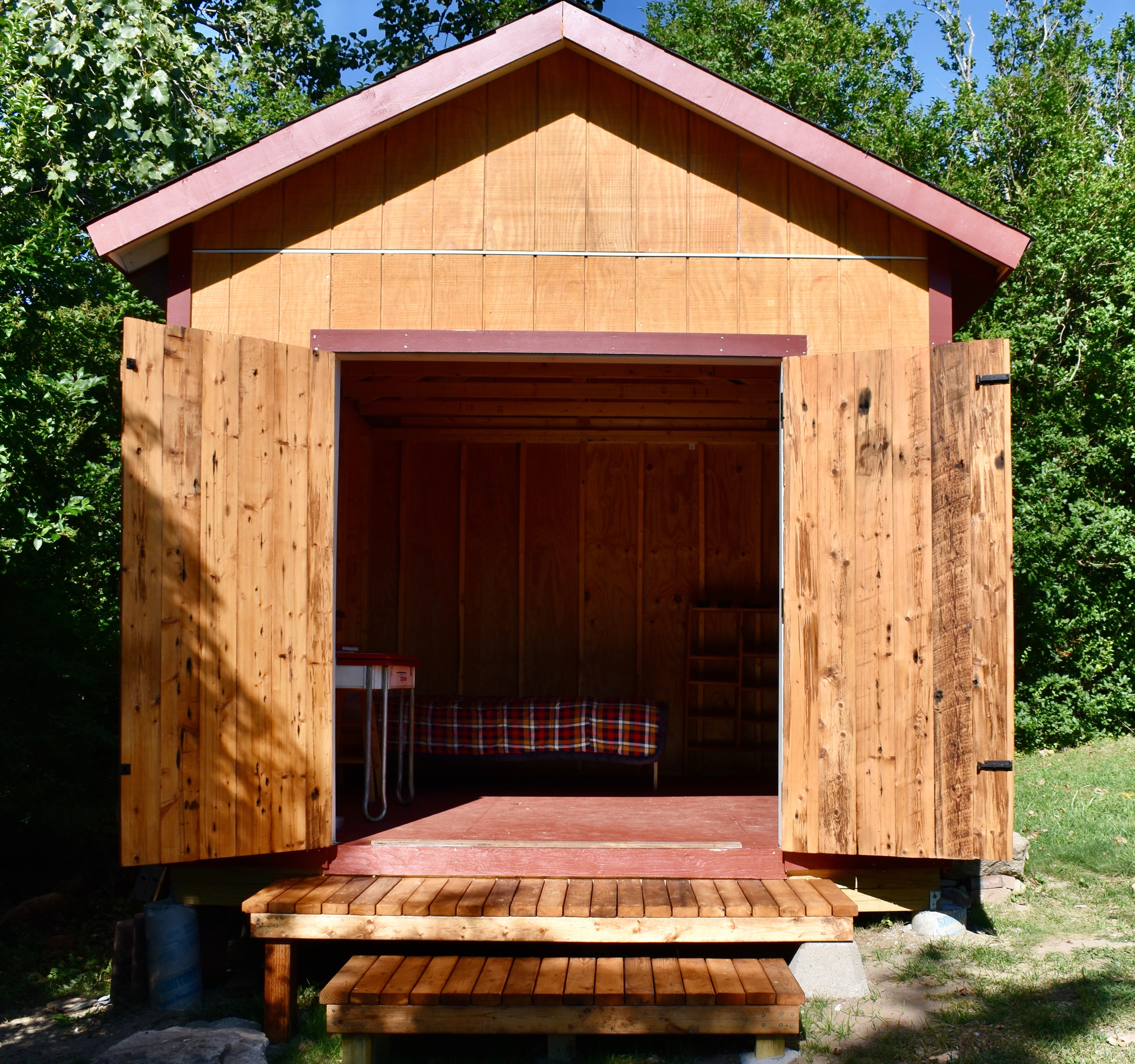 Knowles Farm Inn Camp Shed