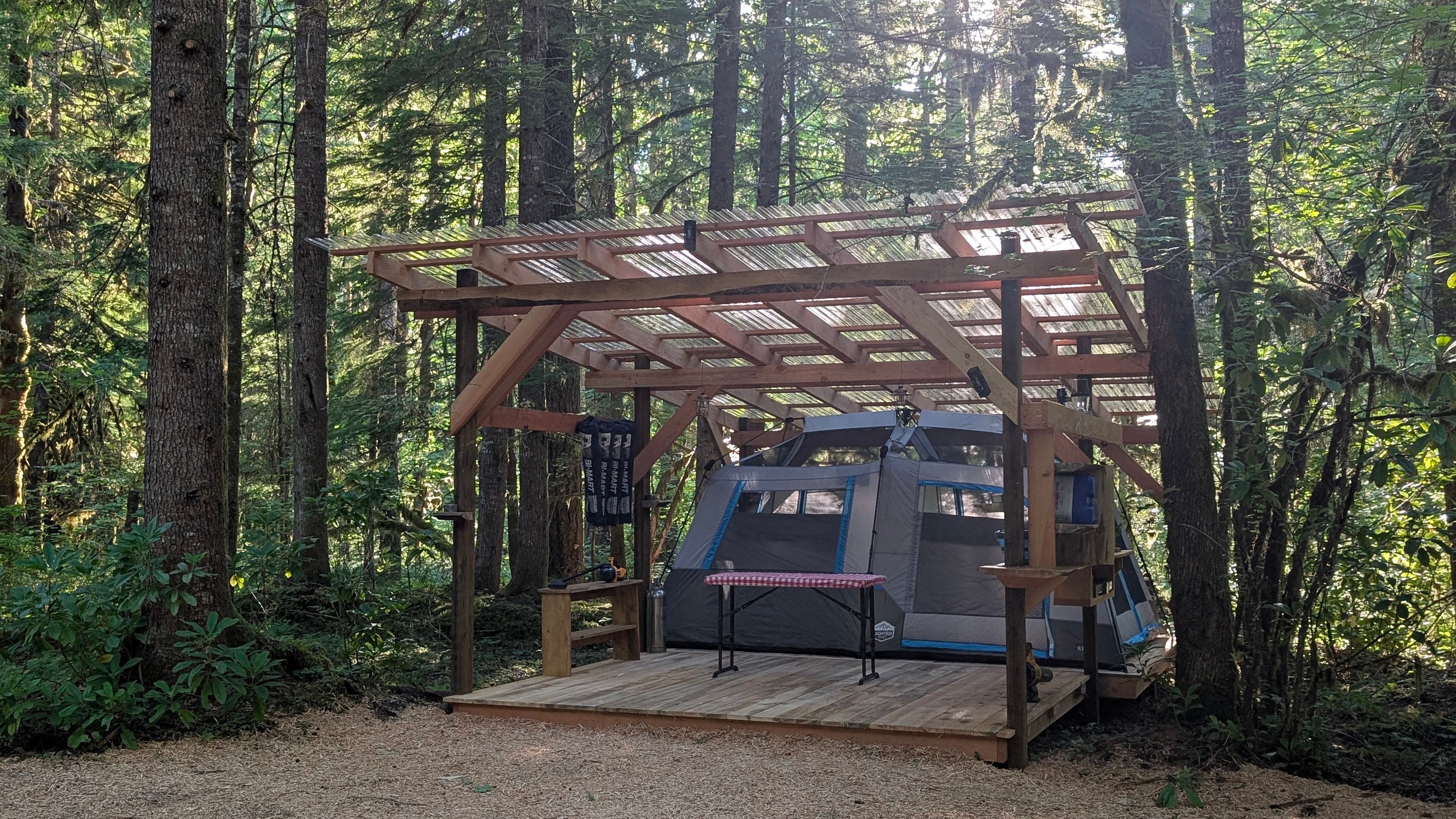 Shelter at Castle Rock Farm