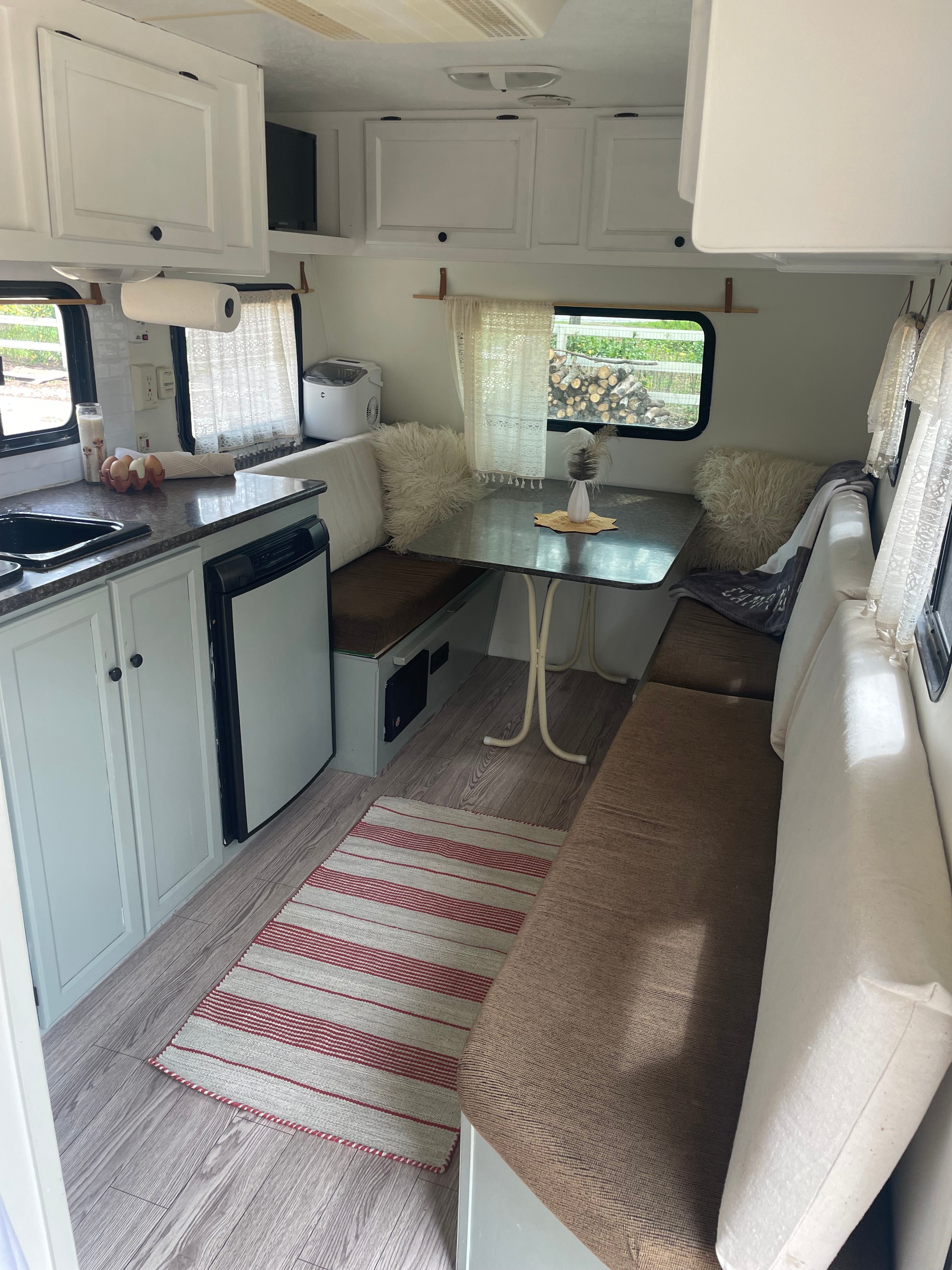 Countryside Camper Escape