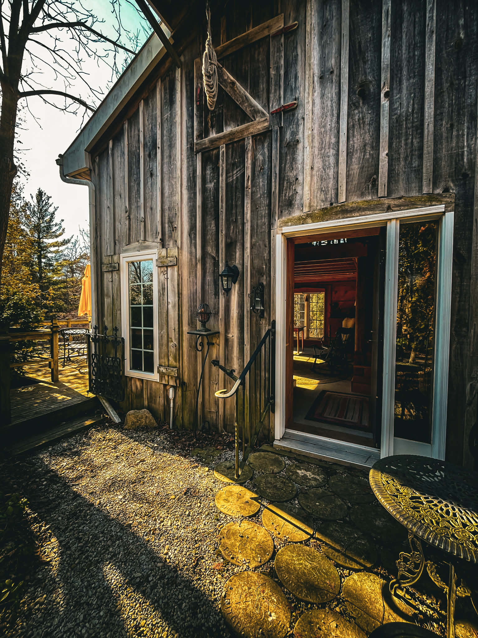 Meadowcroft Estate, The Hide House