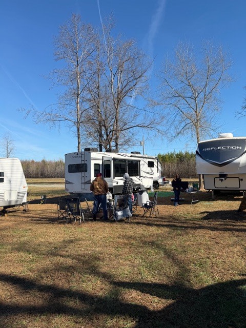 Camp Springs Blue Grass Park & Camp