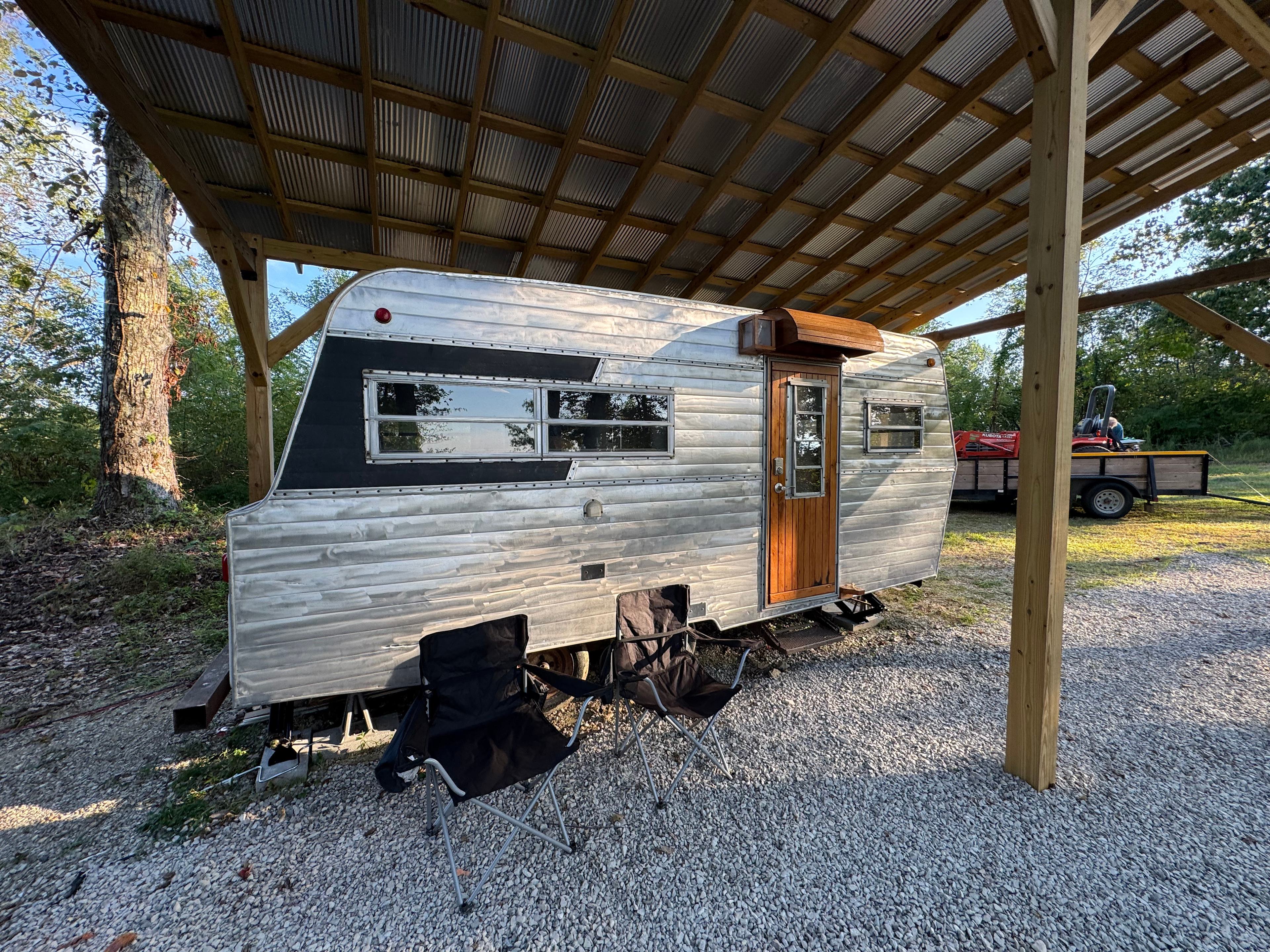 The Joey: Retro 70s Camper Getaway