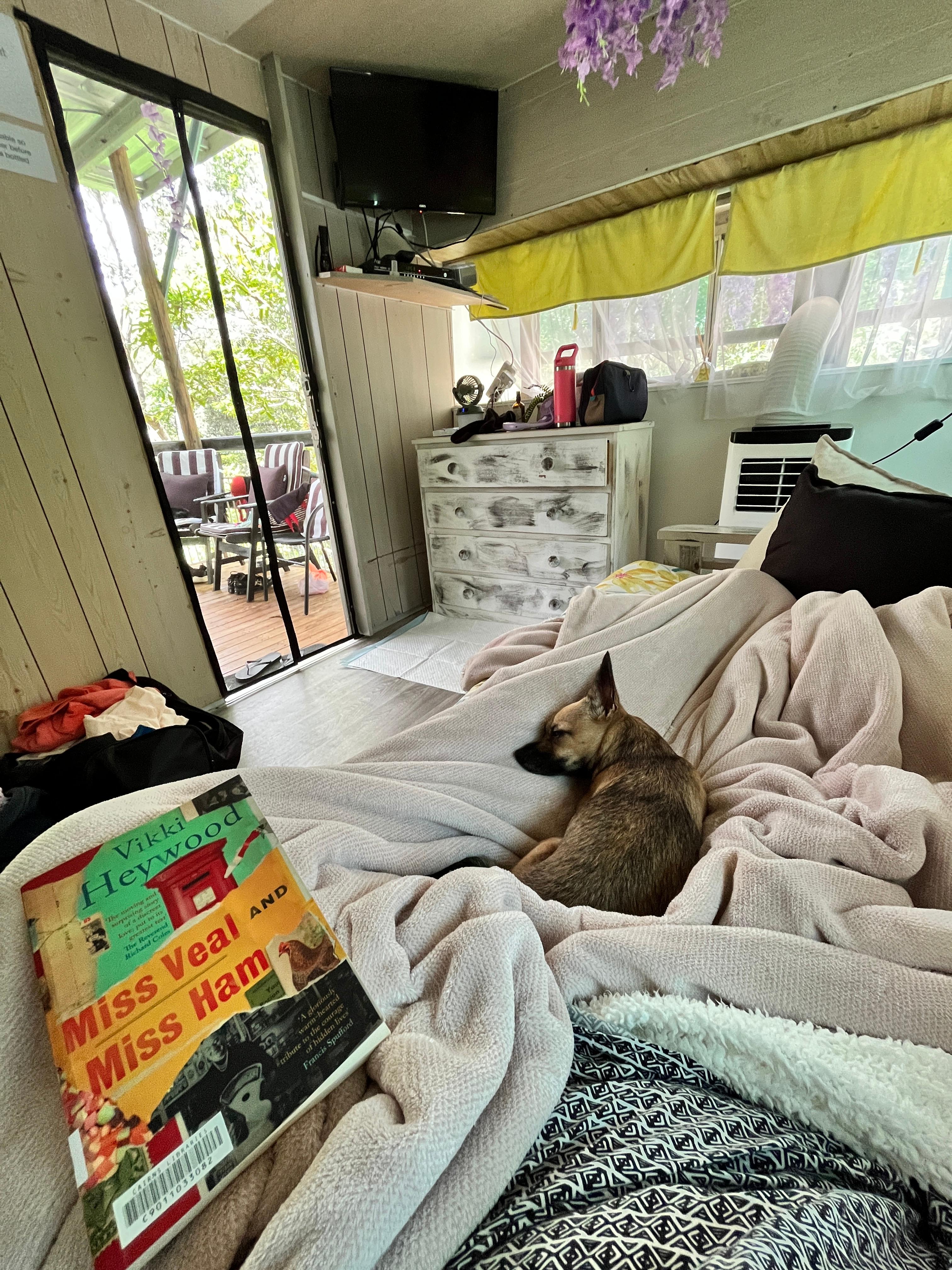 Relaxing in the on-site caravan 