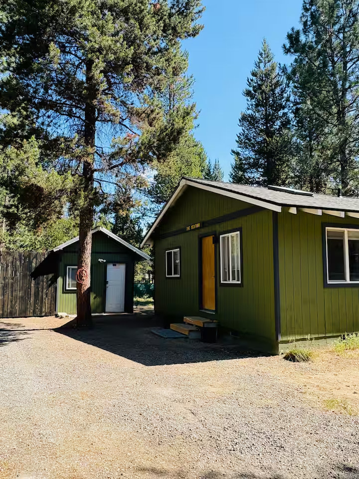 La Pine RV Cabin and Camps