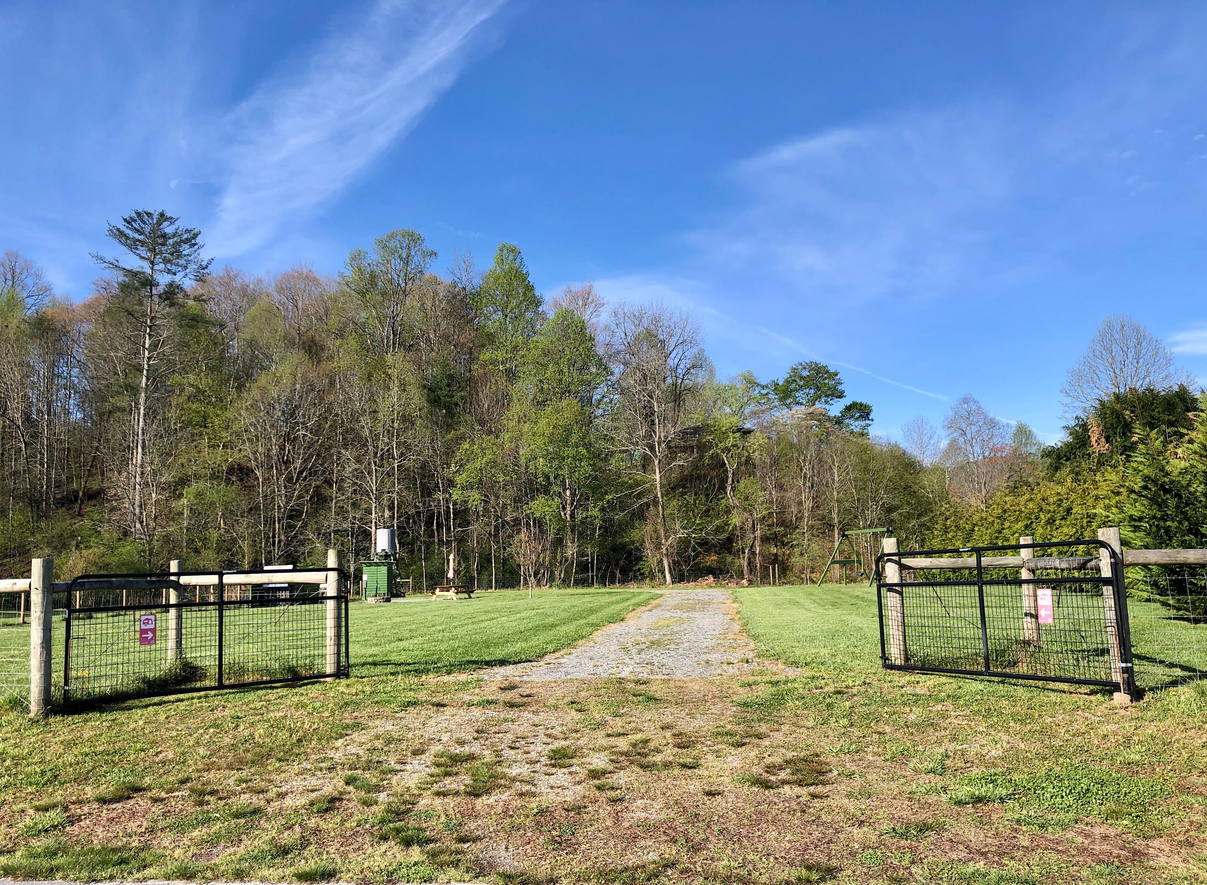 Bell’s Scenic RV Pasture