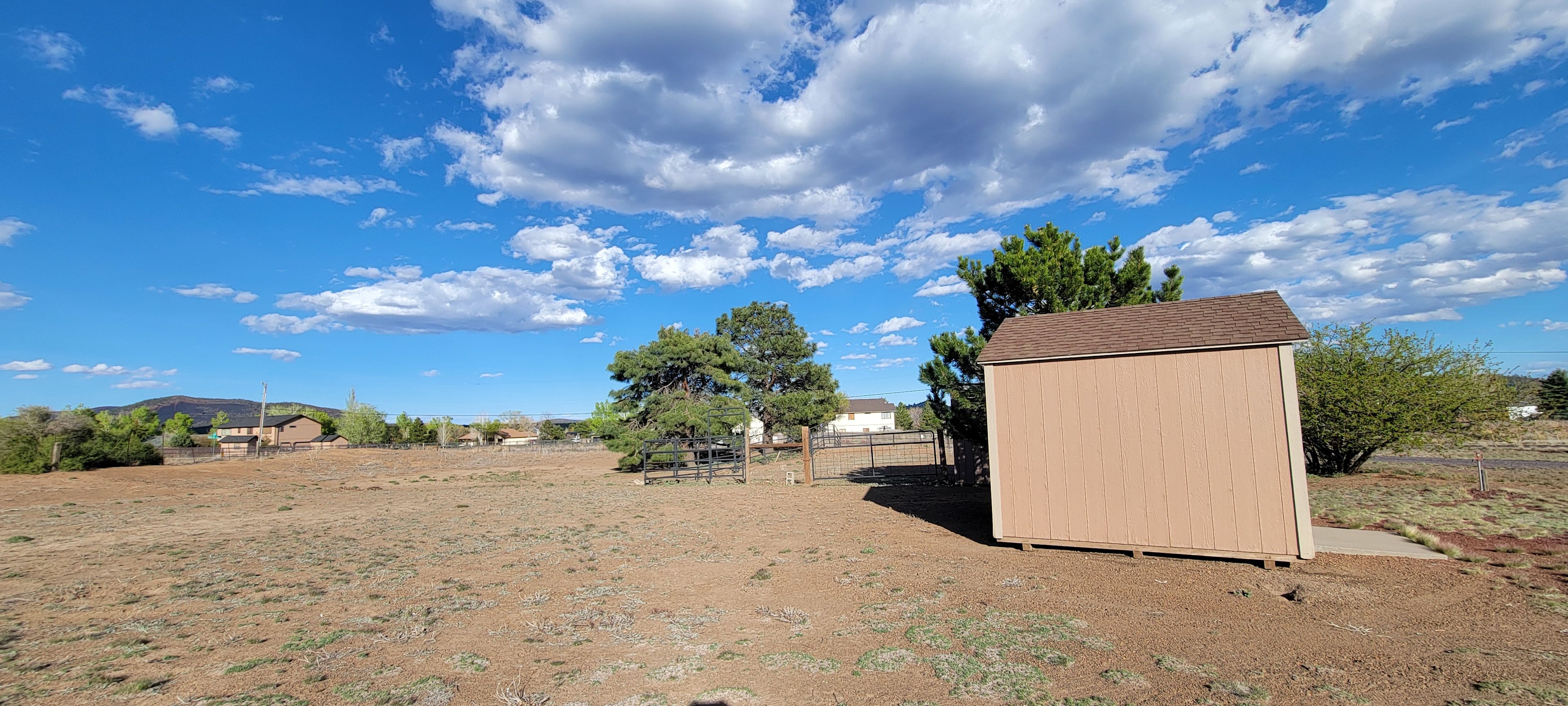 Caves Crater Horse Camp