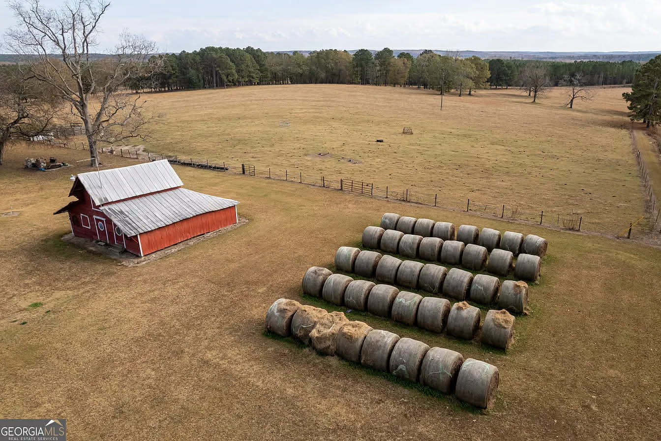 Dreamland Farms