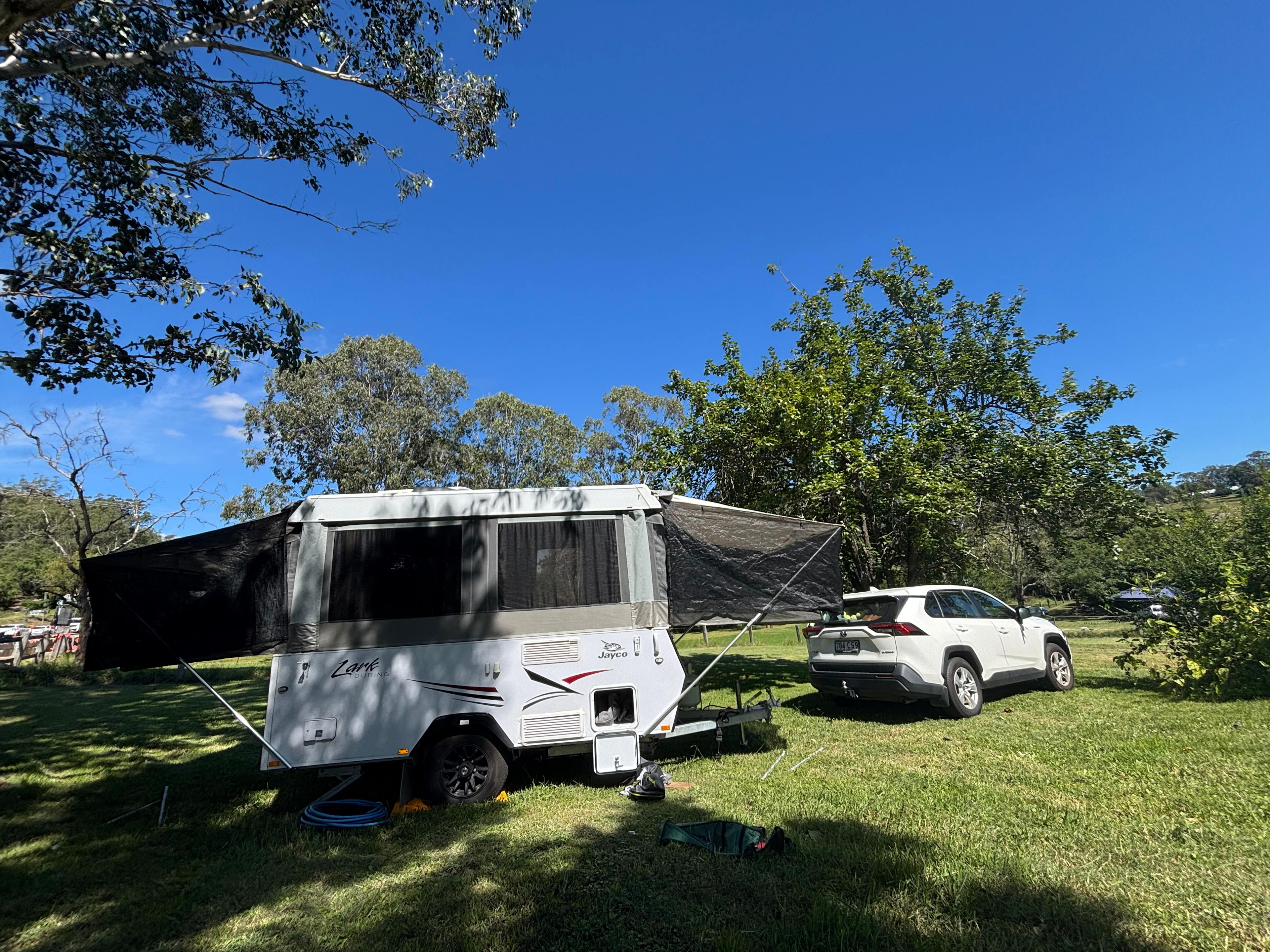 The Old Pub House Wollombi Camping