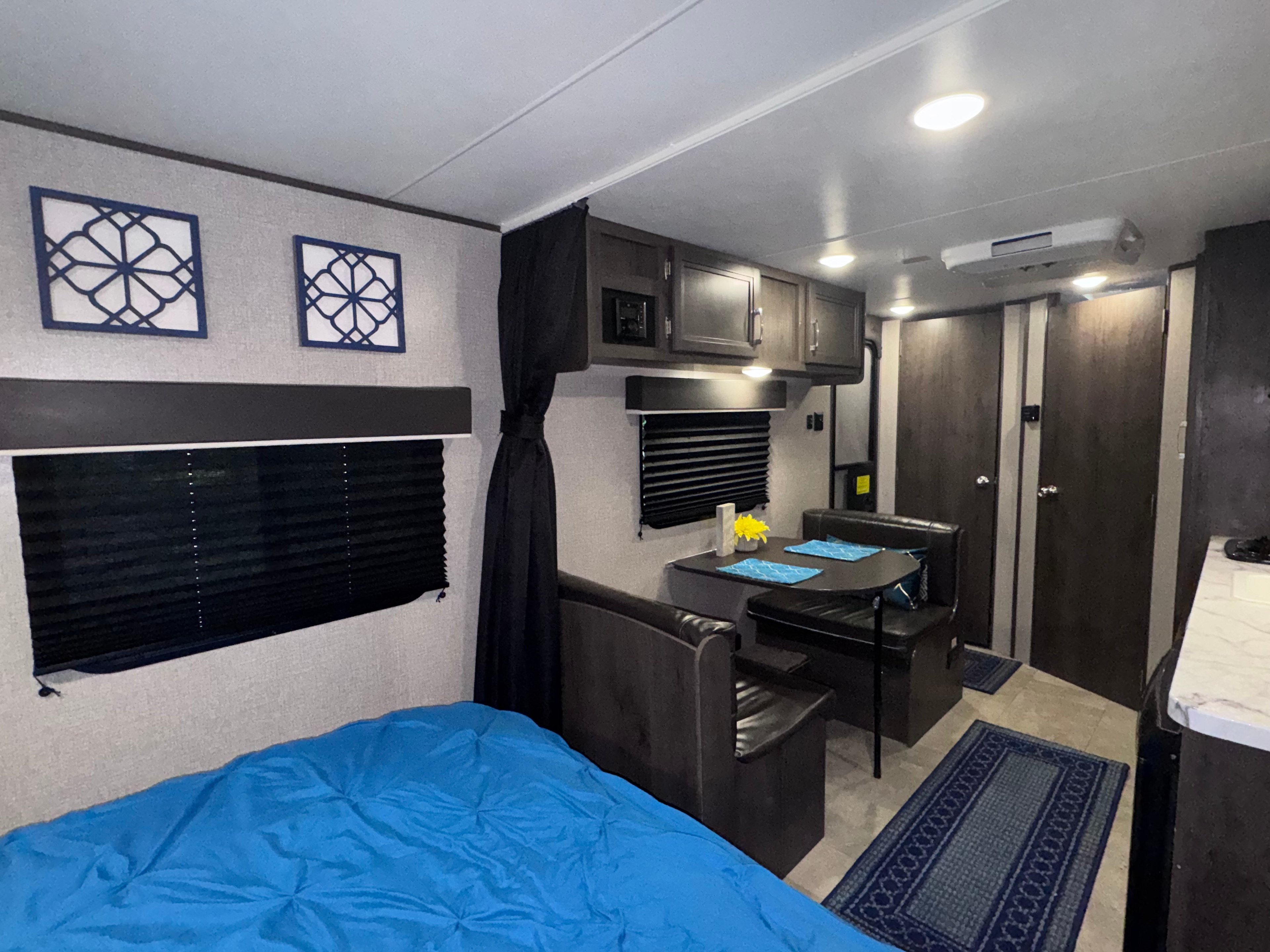 Delightful Glamping Couples Getaway