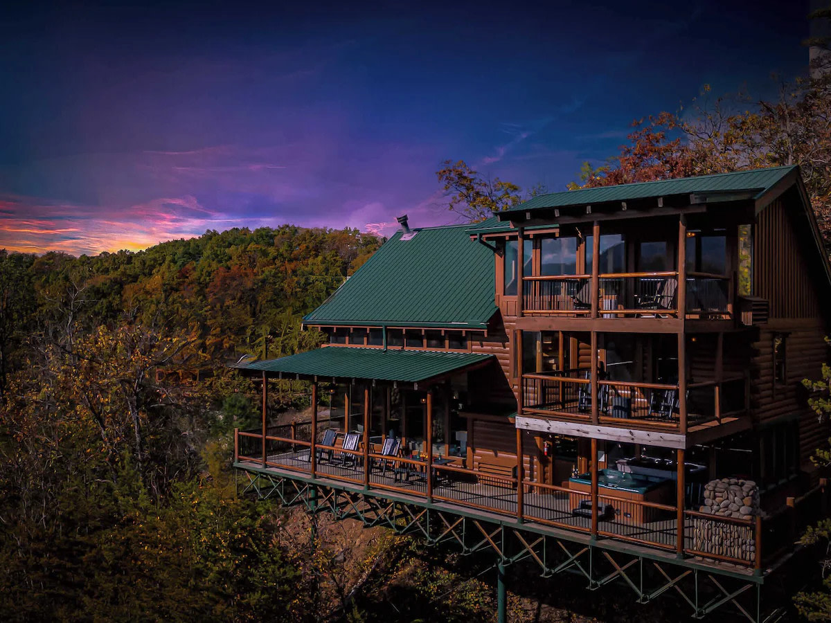 Luxury 3bed 3bath Panoramic Views & Hot Tub