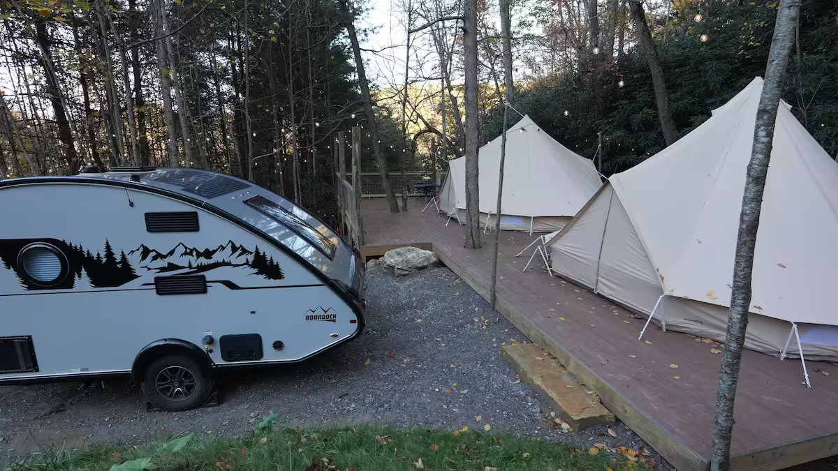 Brand New! Camp #6 with Bathhouse