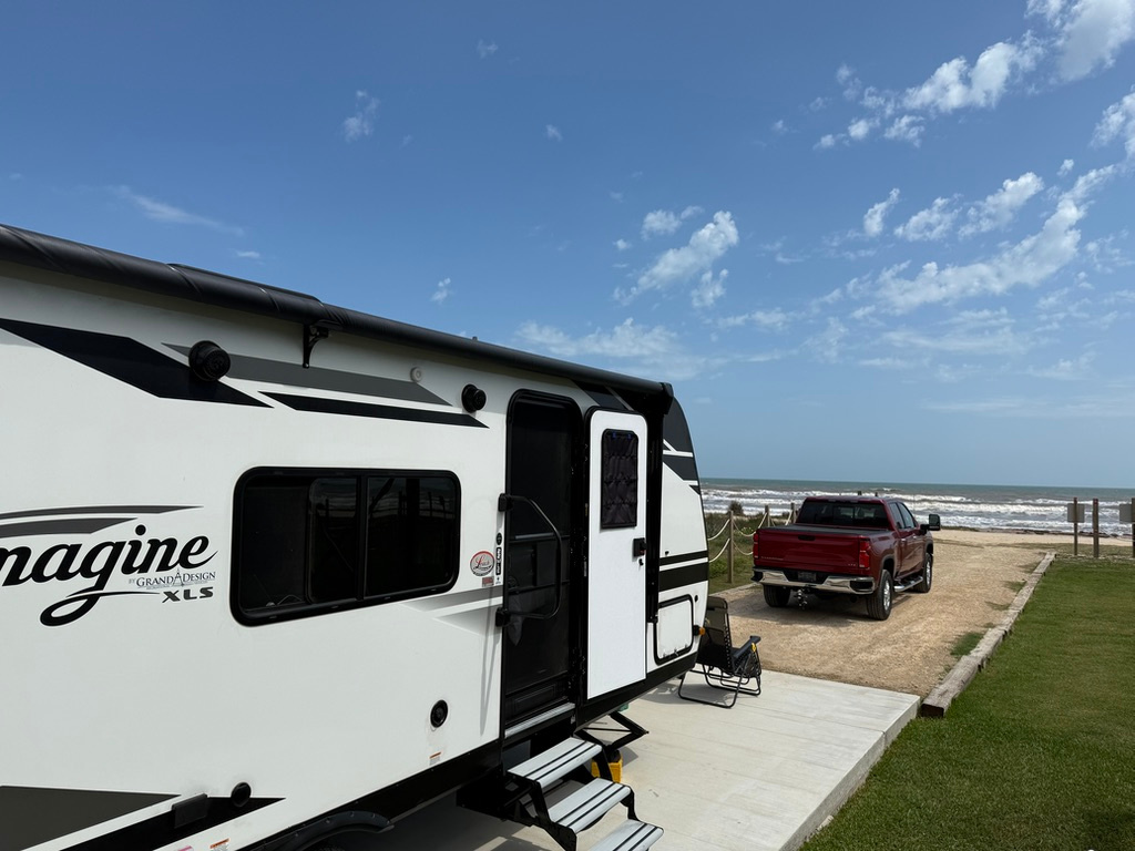 Campsite Towards the ocean