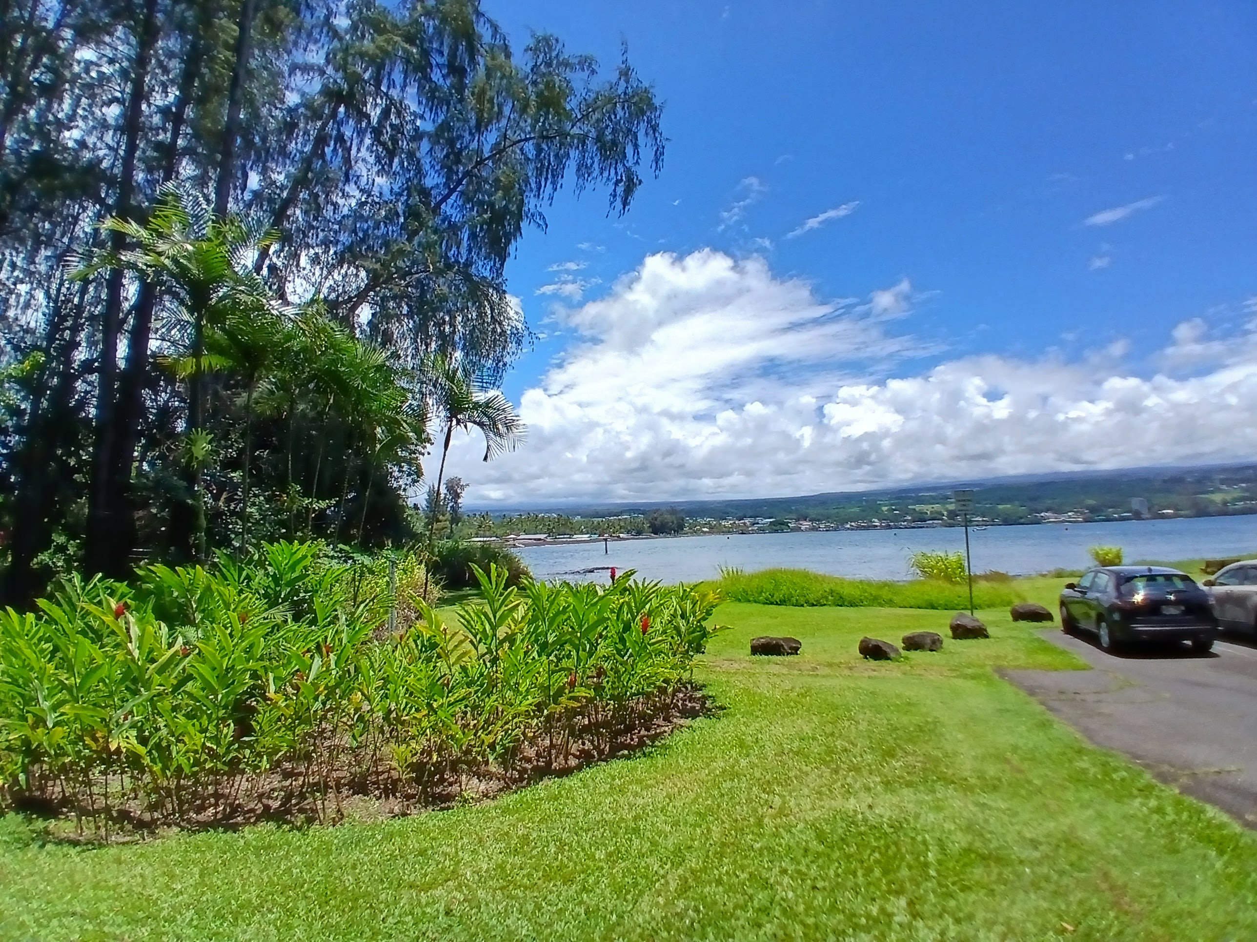 Volcano  Vacay Hale