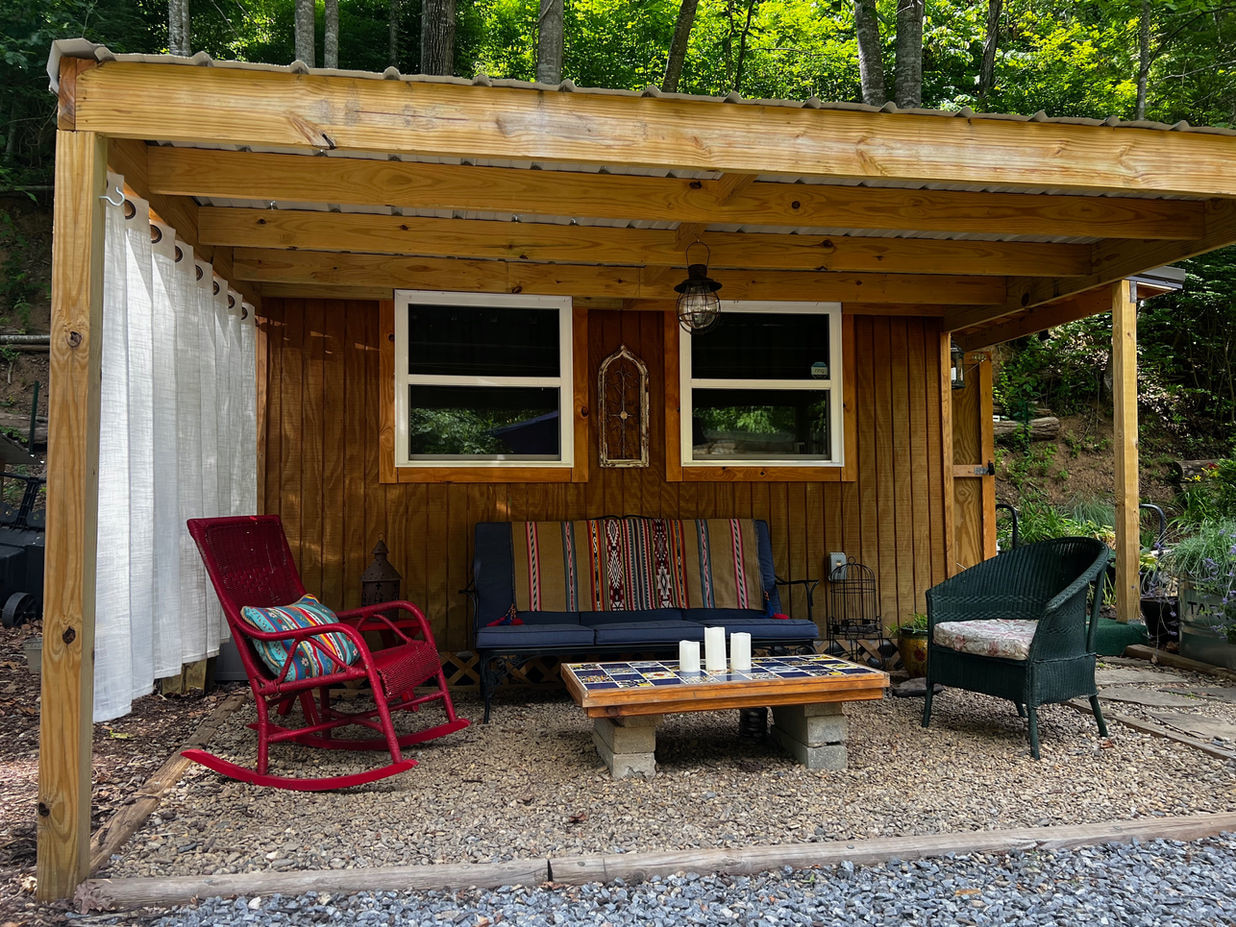 Frida's Airstream Hideaway