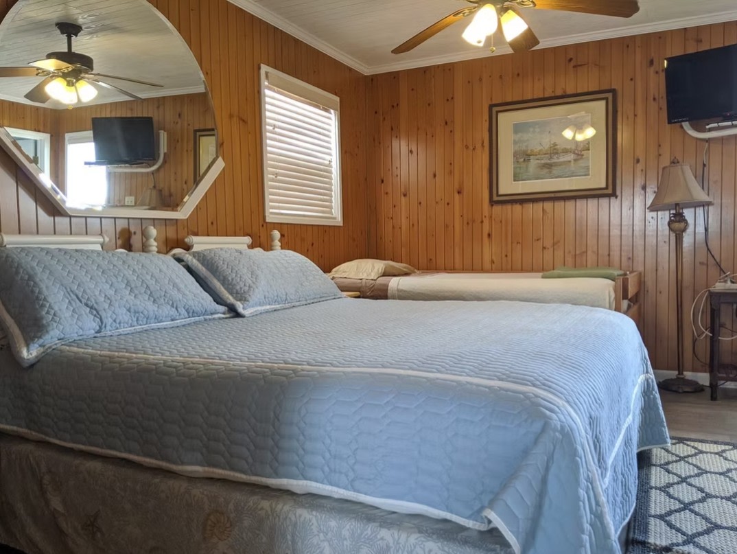 Pelican's View Lodge