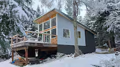 West Wayside Cabin