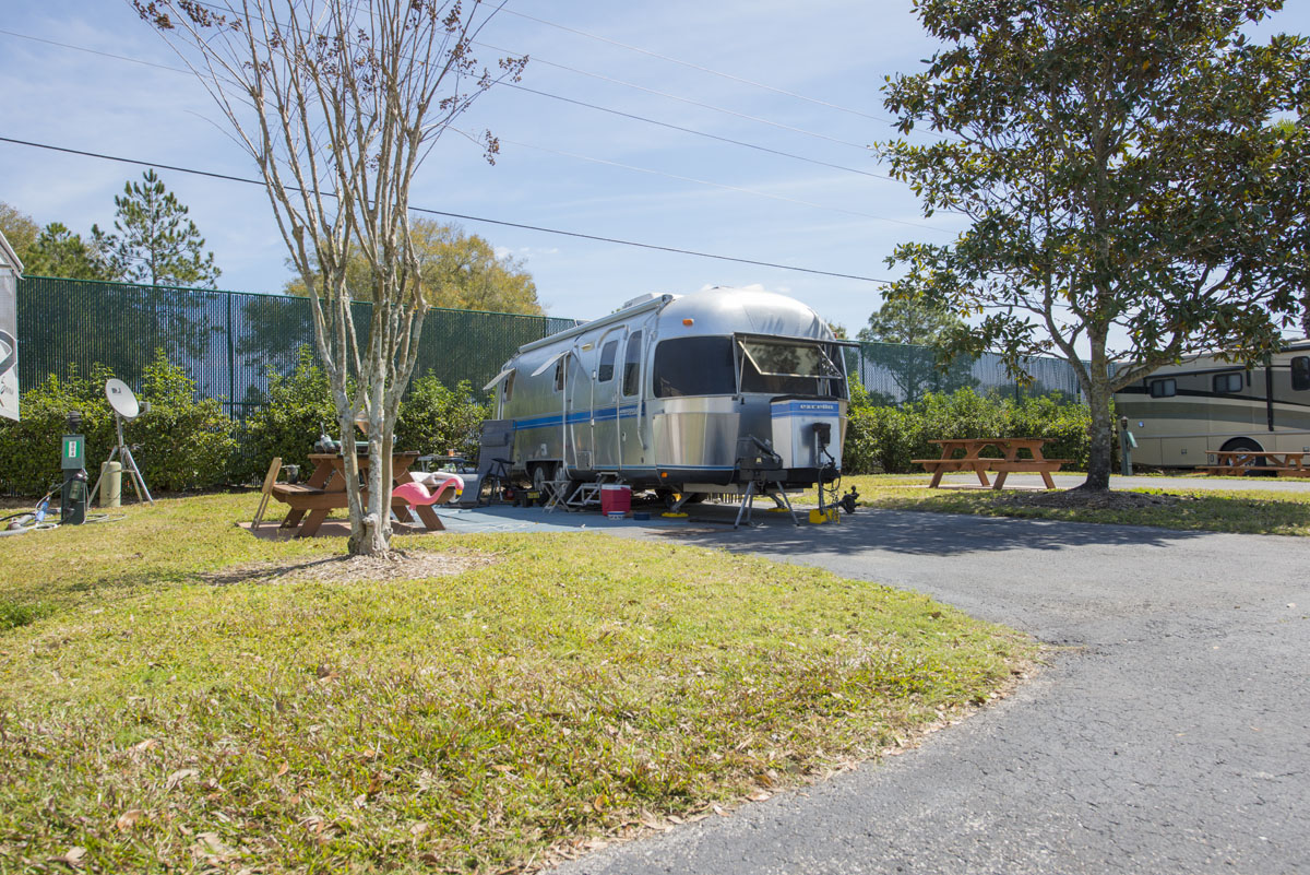 LazyDays RV Resort