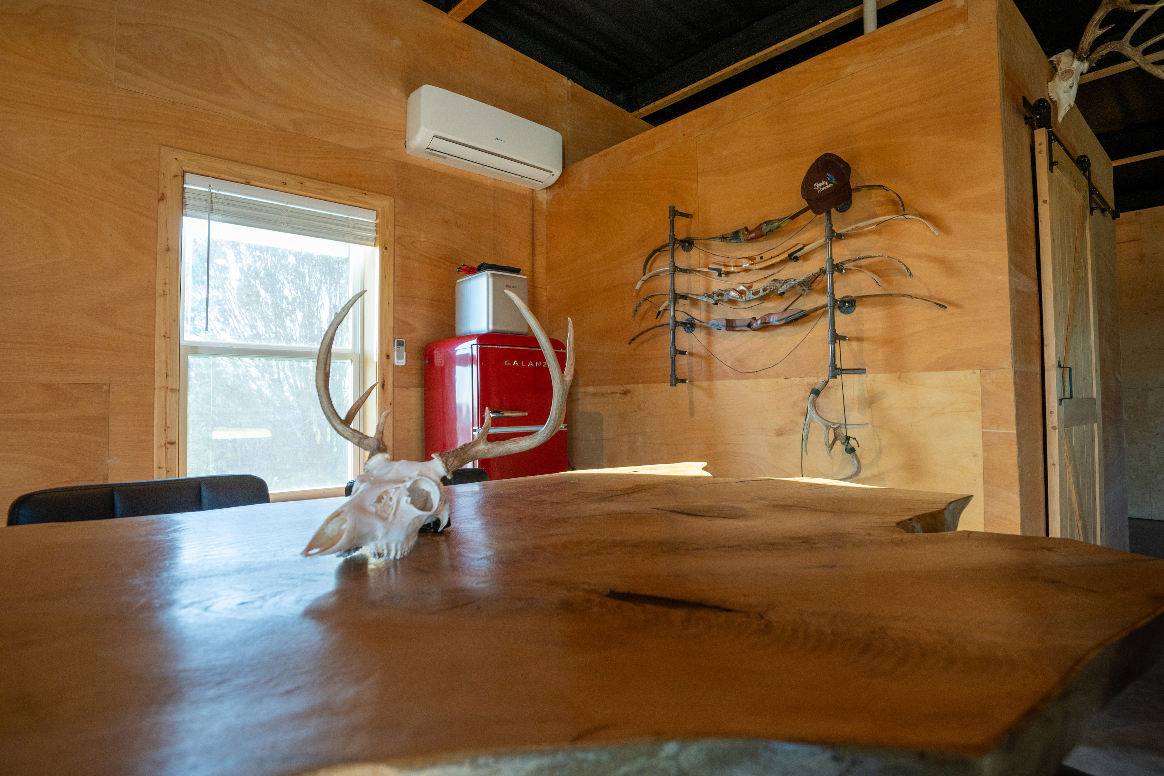 Sprague Ranch: Cabin Stay with Mesquite Fire, Trails & Hill Country Views