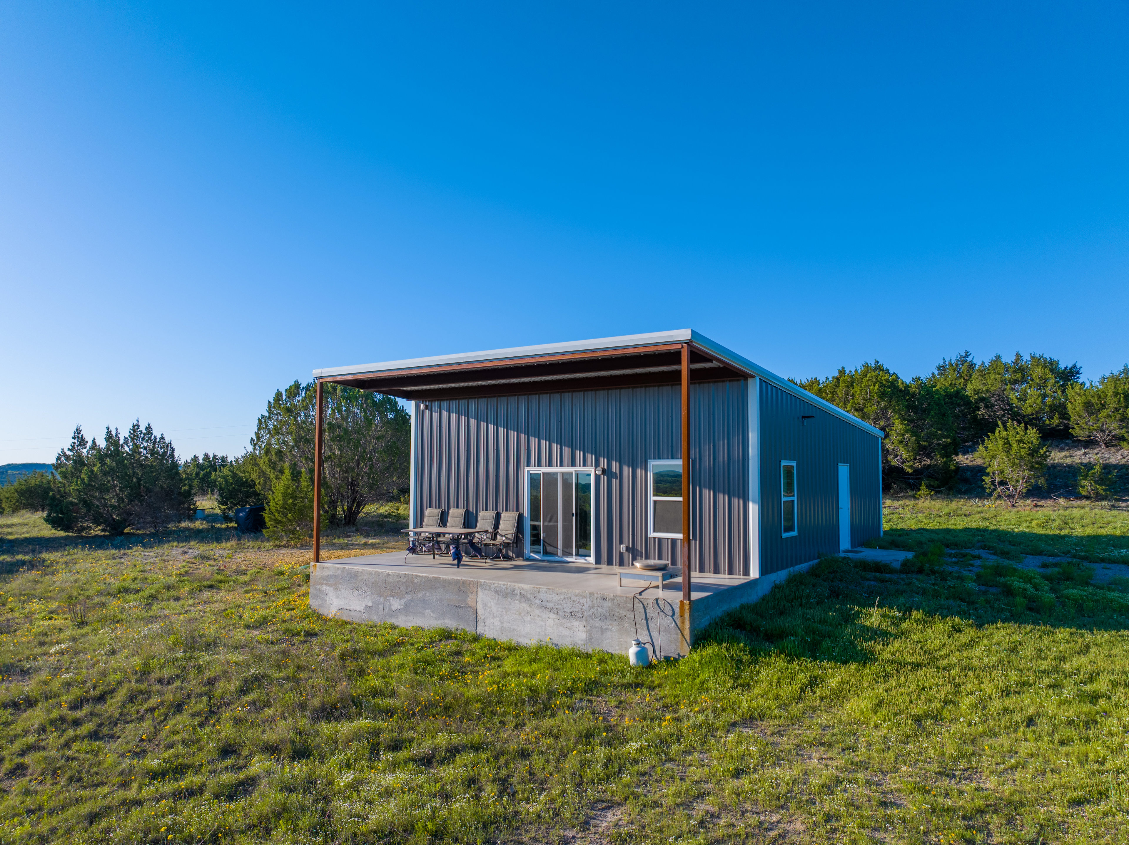 Sprague Ranch: Cabin Stay with Mesquite Fire, Trails & Hill Country Views