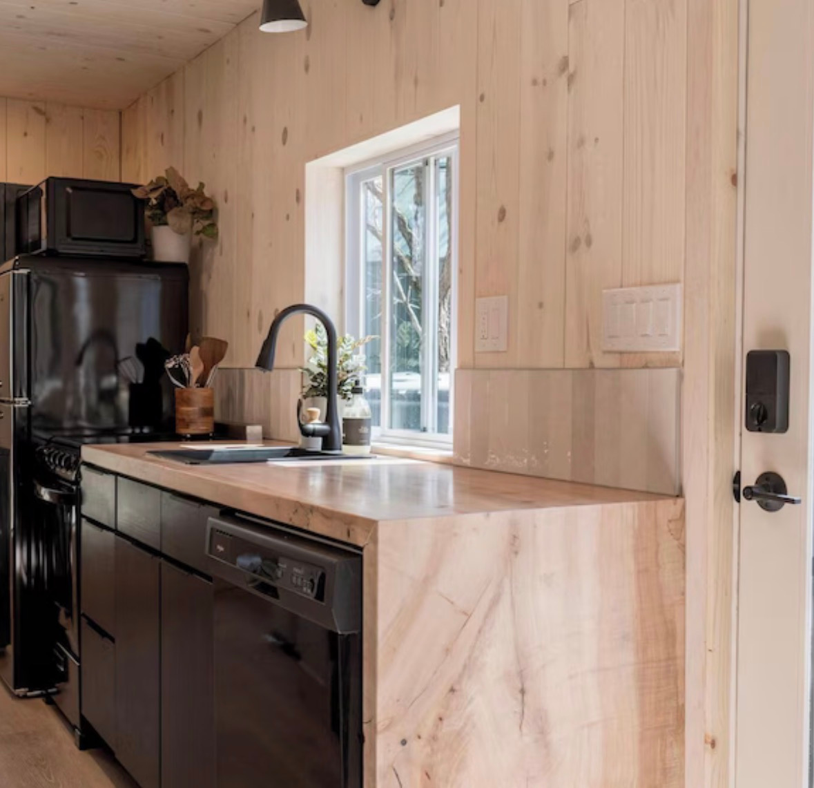 Modern Lux Tiny Cabins in Wooded Getaway w/Hot Tub