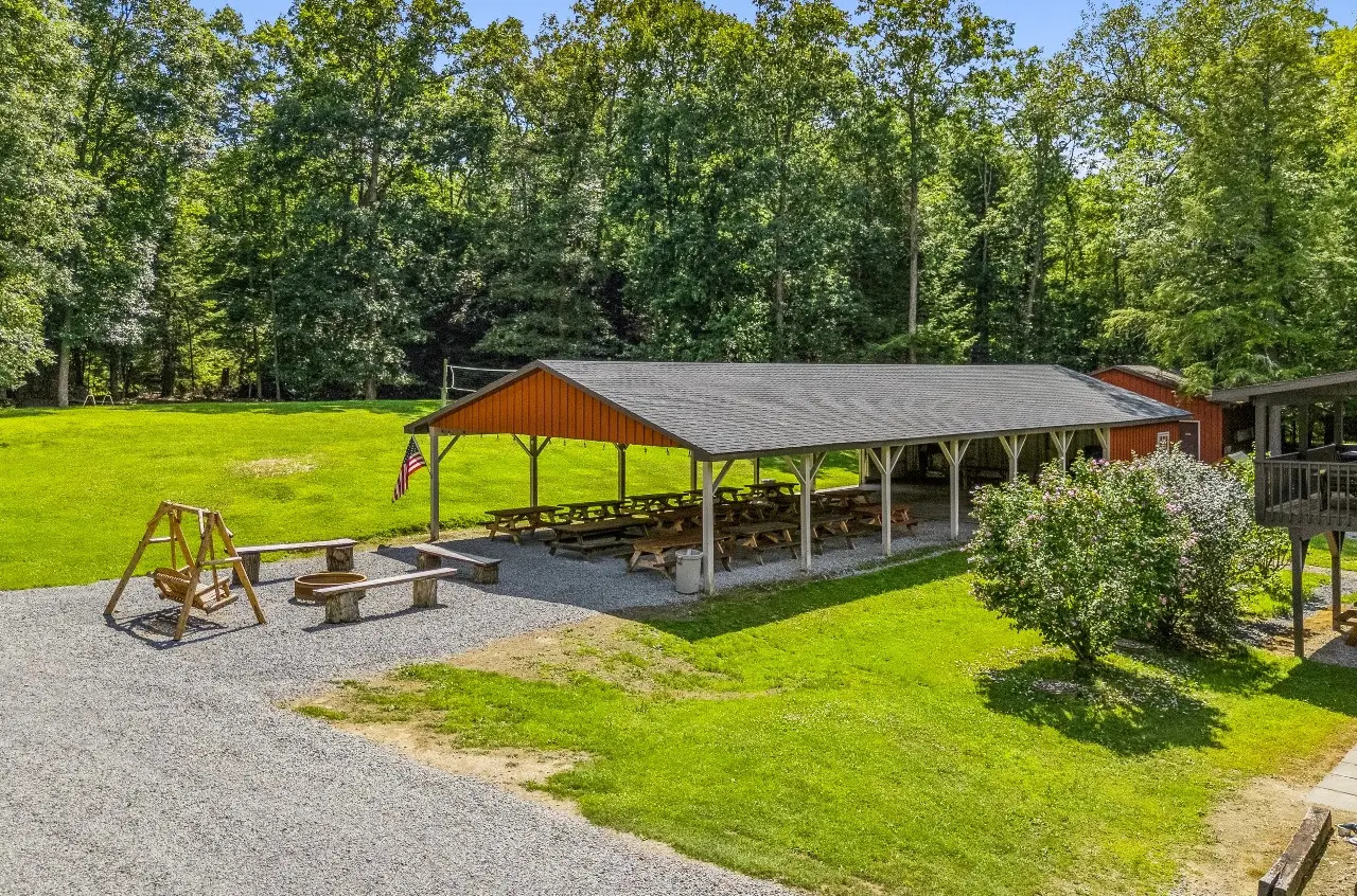 White's Haven Campground & Cabins