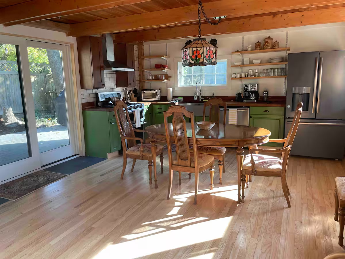 Hadley Cabin