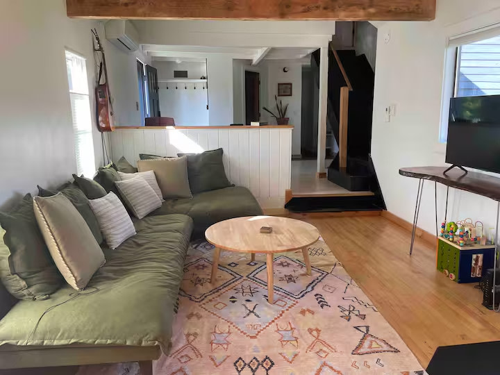 Hadley Cabin