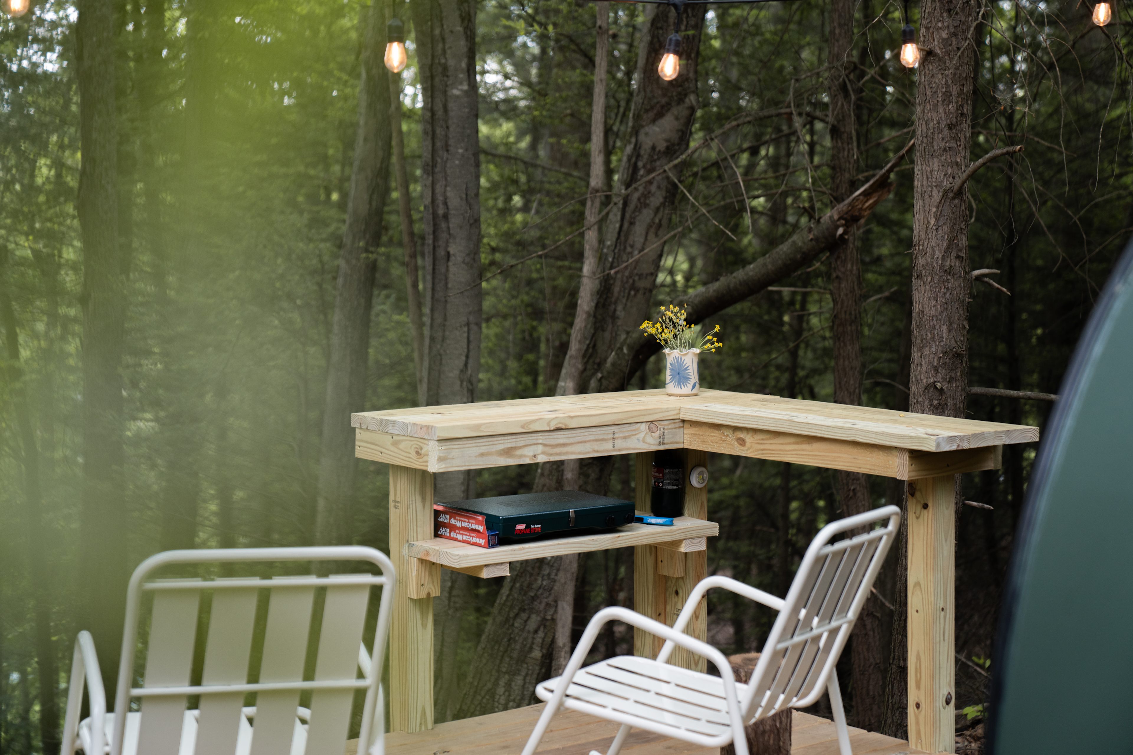 Lucky Otter Camper - Lakeside Nook