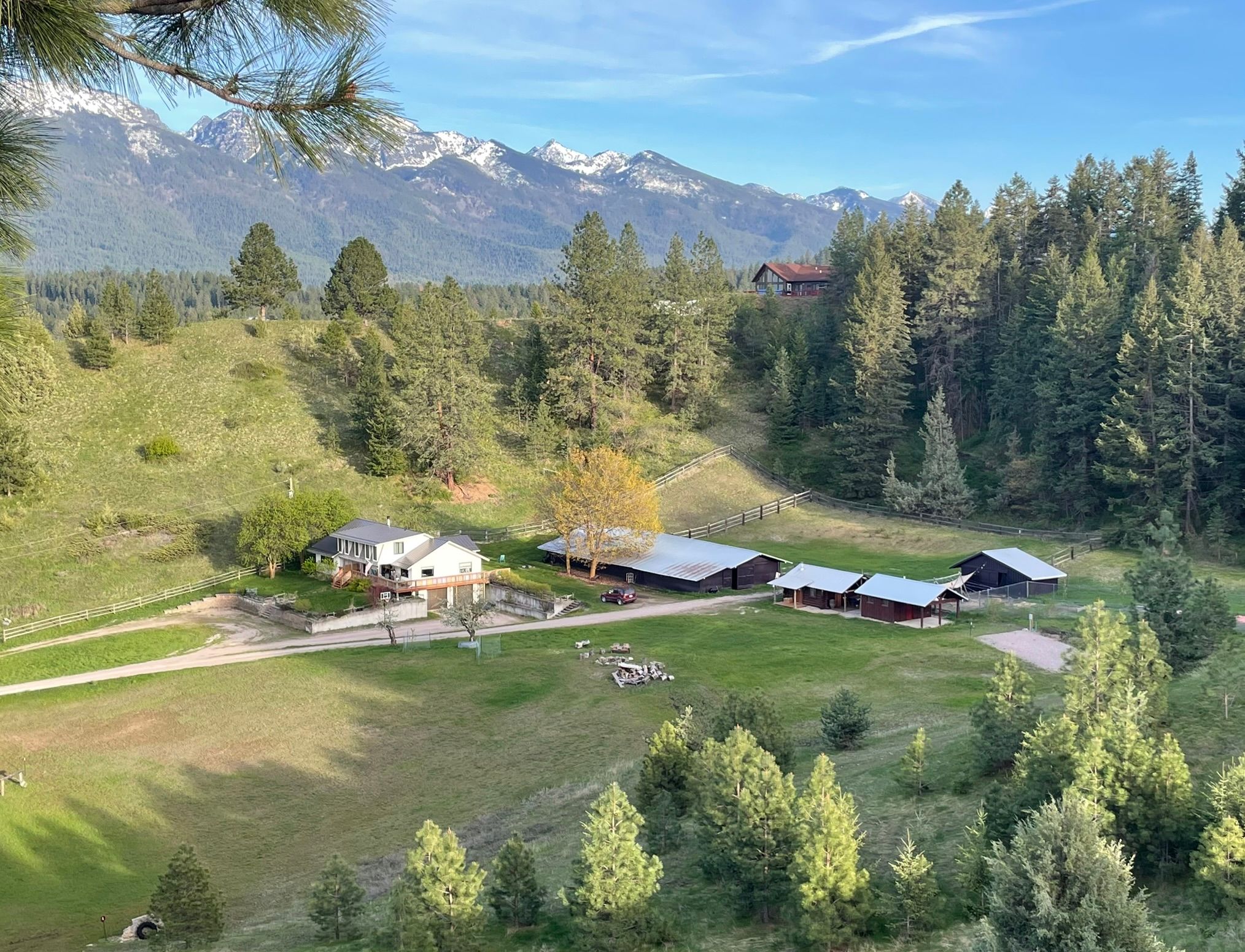 Peaceful Lake View Retreat